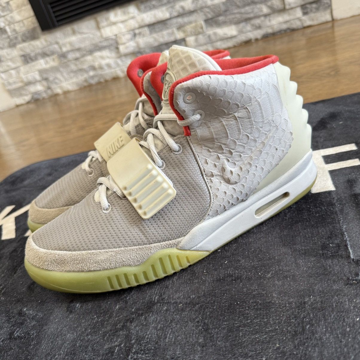 Kanye West × Nike Nike Yeezy 2 NRG Pure Platinum | Grailed, image size:1204x1204