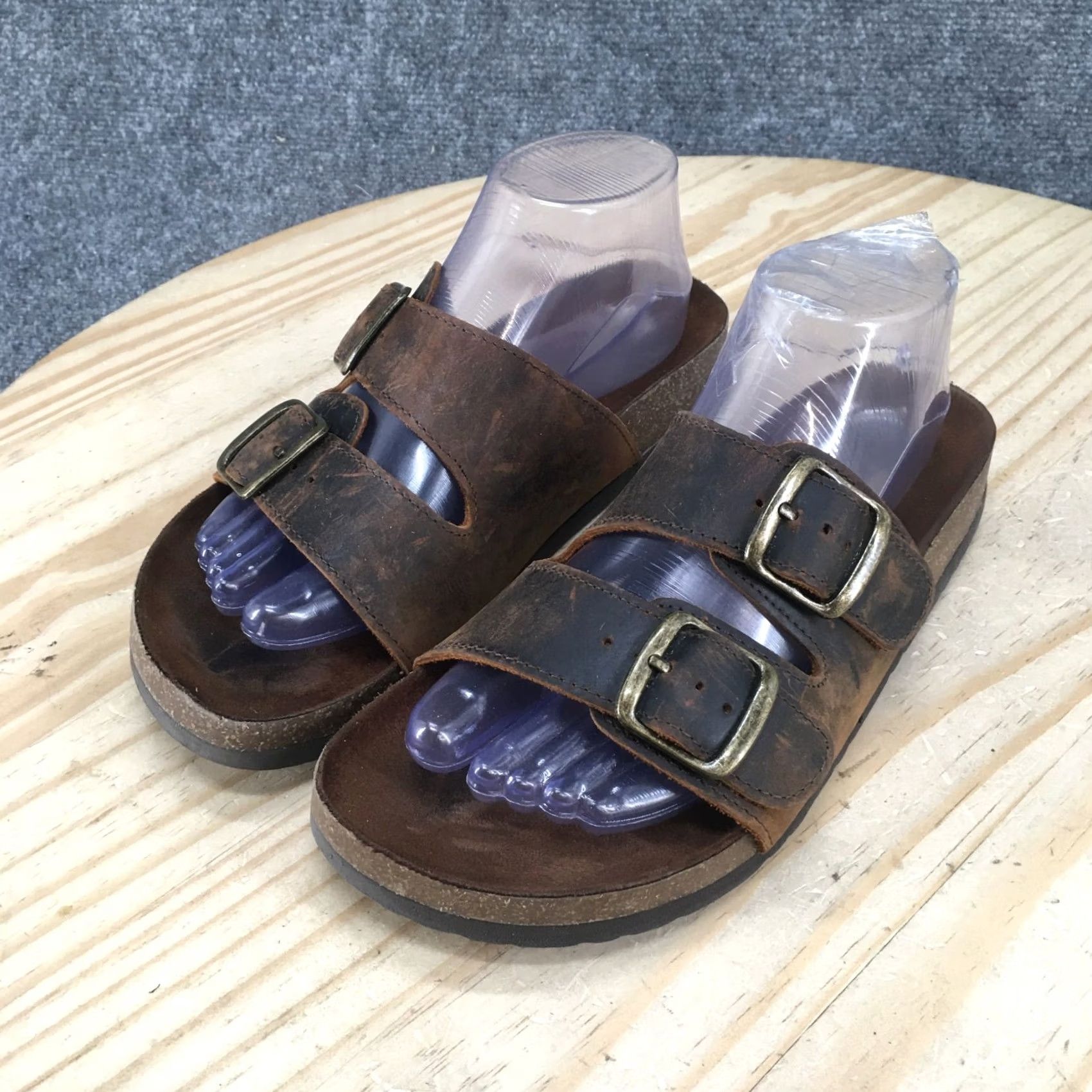 Vintage White Mountain Helga Buckle Slides Womens Brown Leather Sandal 8 M Slip On Casual Footwear Size US 8 / IT 38 - 3 Thumbnail
