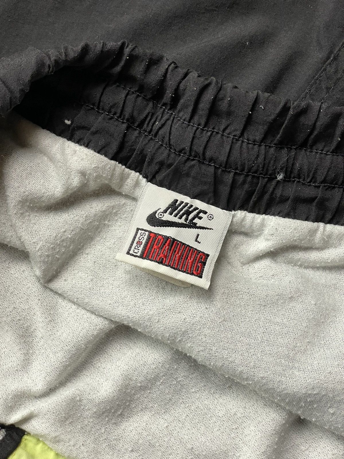 Nike × Vintage Vintage Nike Cross Training Shorts Size L Size US 34 / EU 50 - 8 Thumbnail