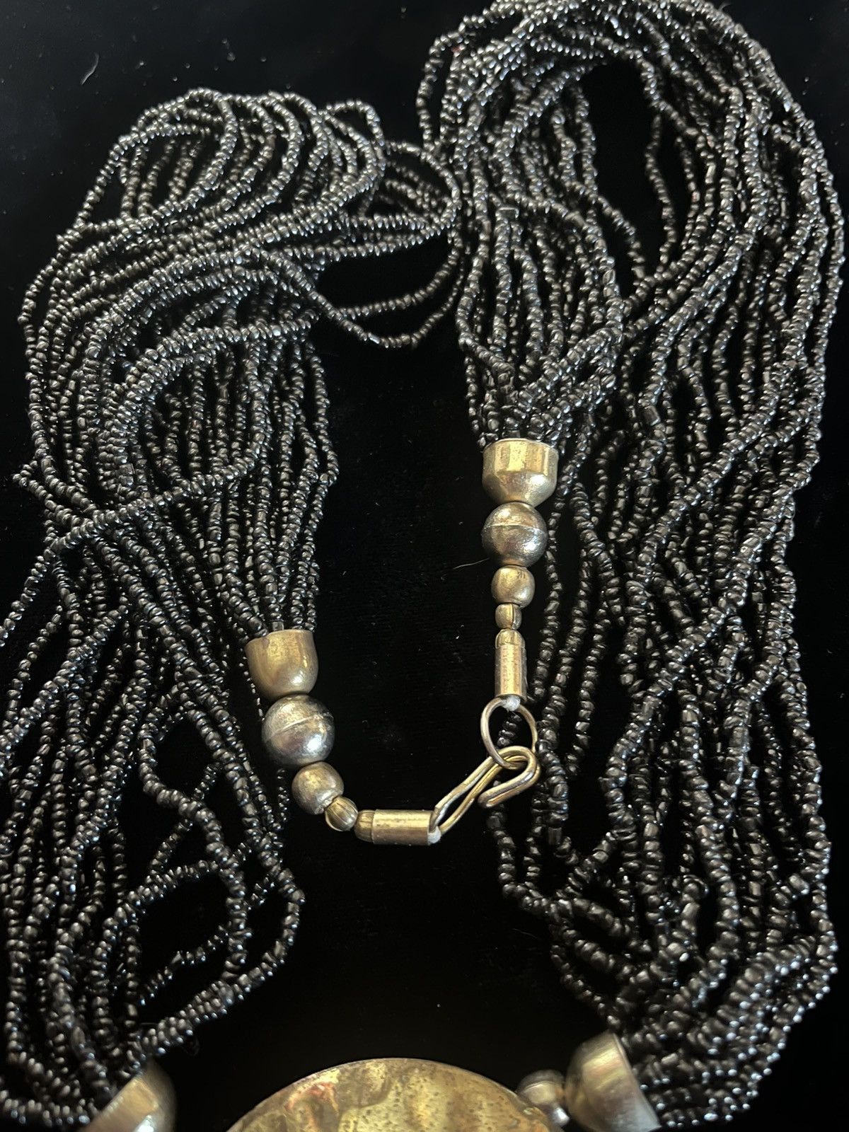 Other Vintage 1970s Boho Multi-Strand Black Bead metal pendant Size ONE SIZE - 4 Thumbnail