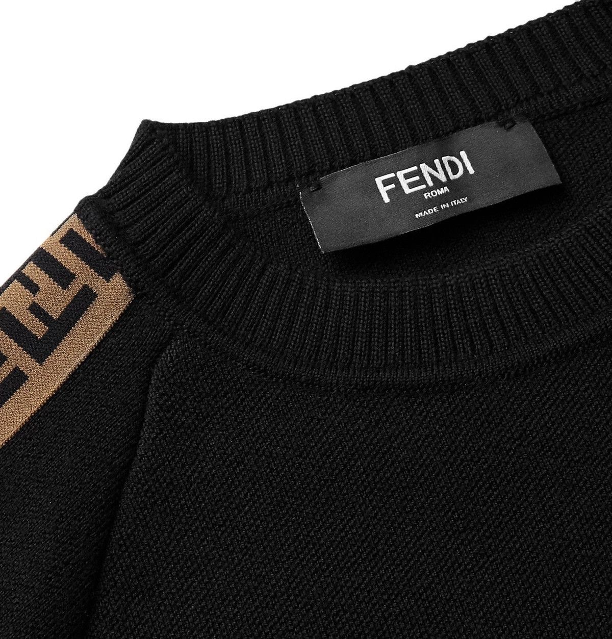 Fendi o1tko10326 FF Motif Crew-Neck Sweater in Black Size US S / EU 44-46 / 1 - 5 Thumbnail