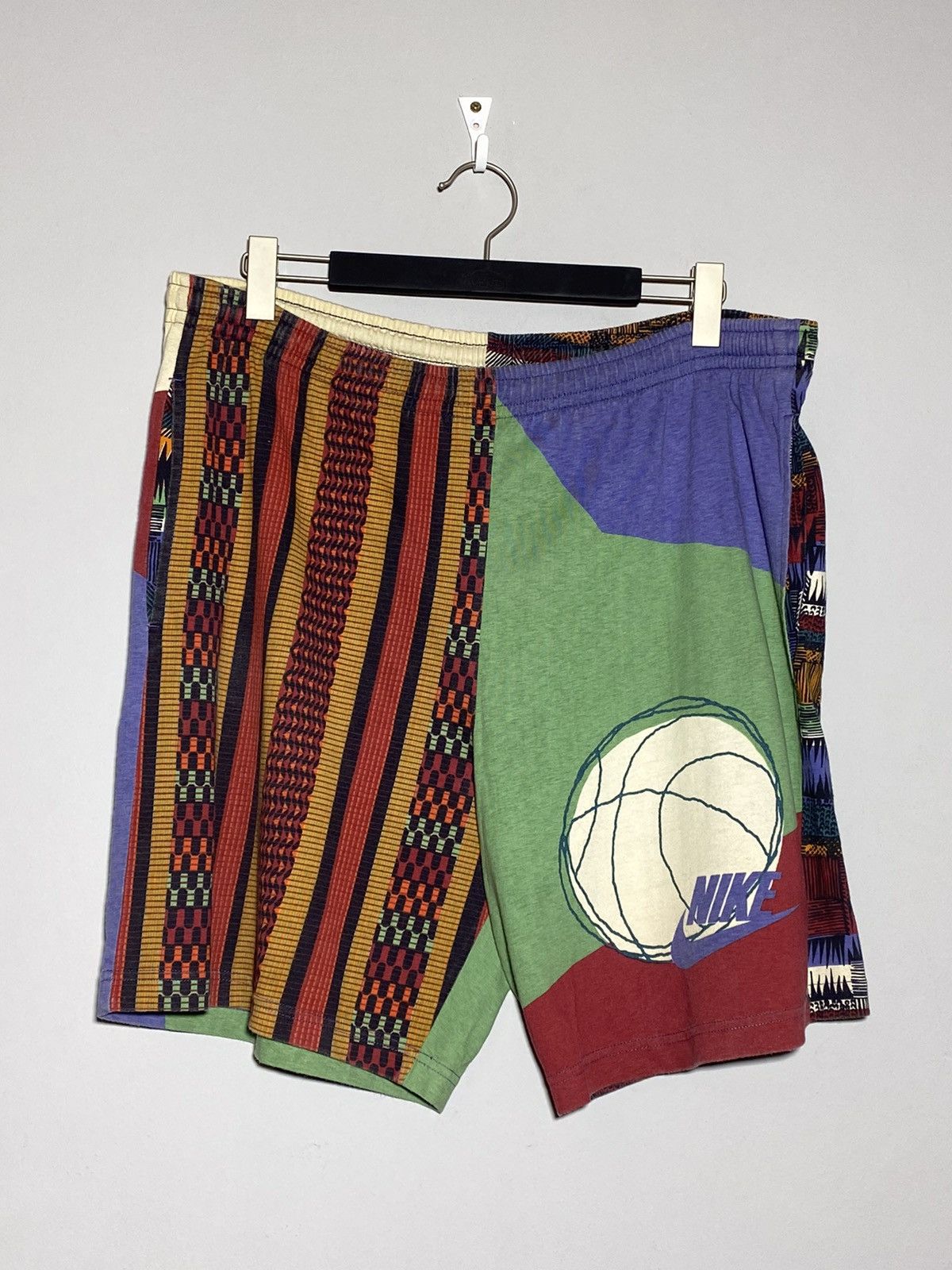 image of Vintage 90's Nike All Overprint Hype Streetwear Style Shorts, Men's (Size 34)