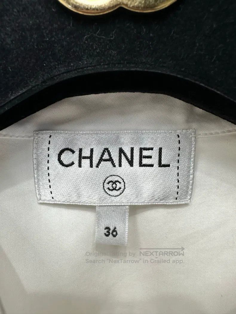 Chanel Chanel Equestrian series gold button white shirt Size XS / US 0-2 / IT 36-38 - 3 Thumbnail