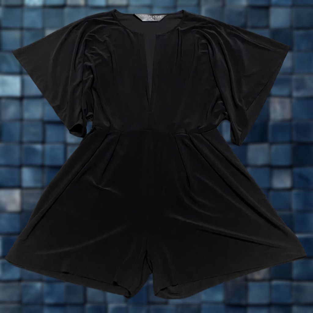 Norma Kamali KAMALI Norma Kamali Romper Shirt Womens Small Black V-Neck Short Sleeve One-Piece Wide-Leg 3 in Inseam Spring Summer Fall Casual Party/Cocktail WAS? Size 28" / US 6 / IT 42 - 1 Thumbnail