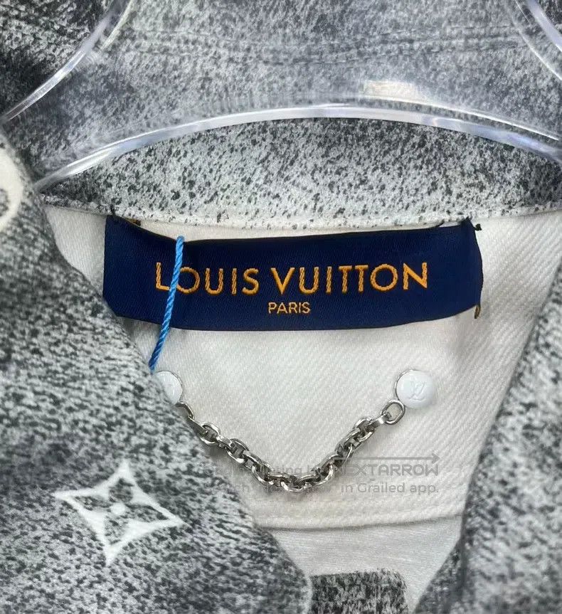 Louis Vuitton Louis Vuitton Grey and white starry sky gradient aged flow Size US XS / EU 42 / 0 - 3 Thumbnail