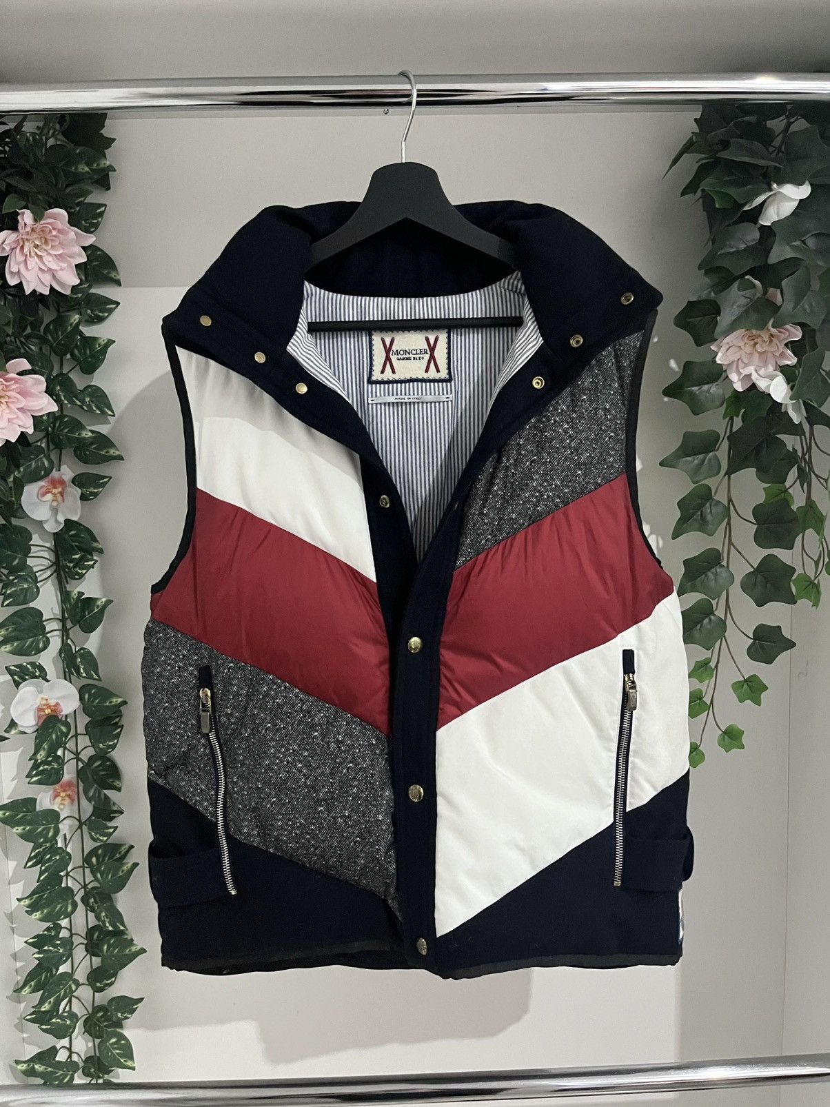 Moncler 2010s Moncler Gamme Bleu Puffer Vest Size US L / EU 52-54 / 3 - 2 Thumbnail