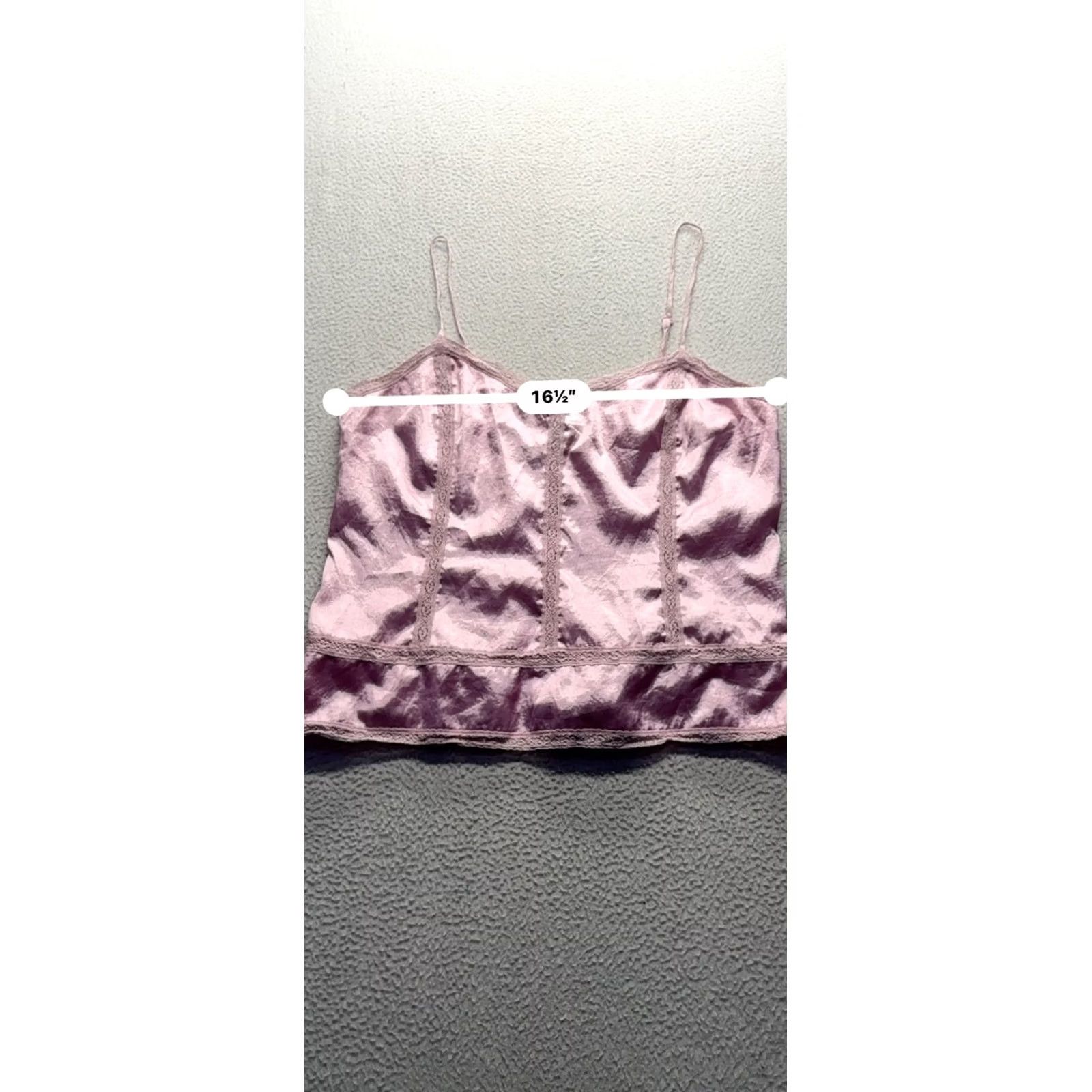 Banana Republic Banana Republic Pink Satin Camisole Top M Womens Tank Lace Trim Silk? No — Polyester Satin Camisole Top Size M / US 6-8 / IT 42-44 - 8 Thumbnail