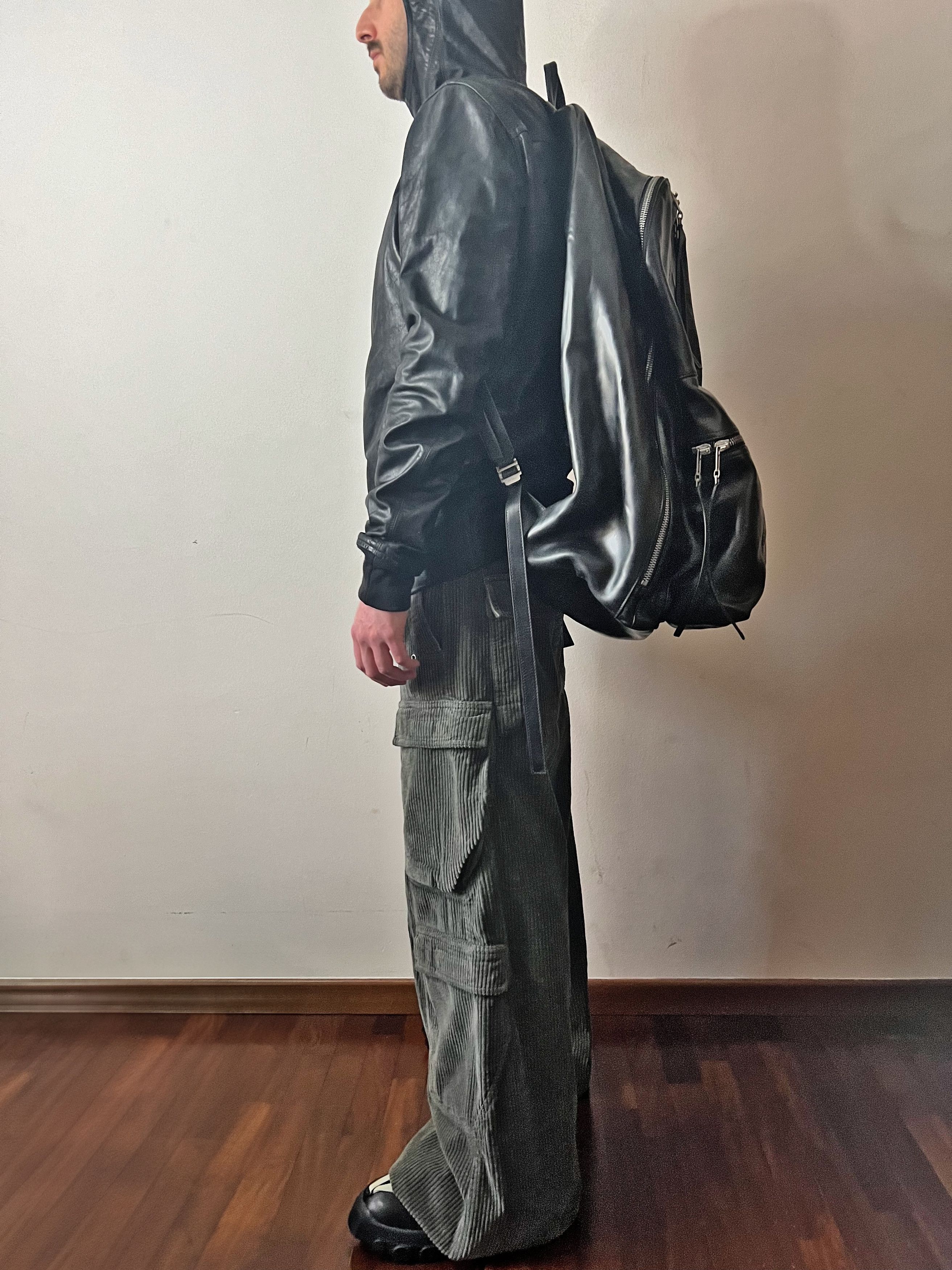 Rick Owens Very Rare Very Big Leather Backpack Size ONE SIZE - 3 Thumbnail
