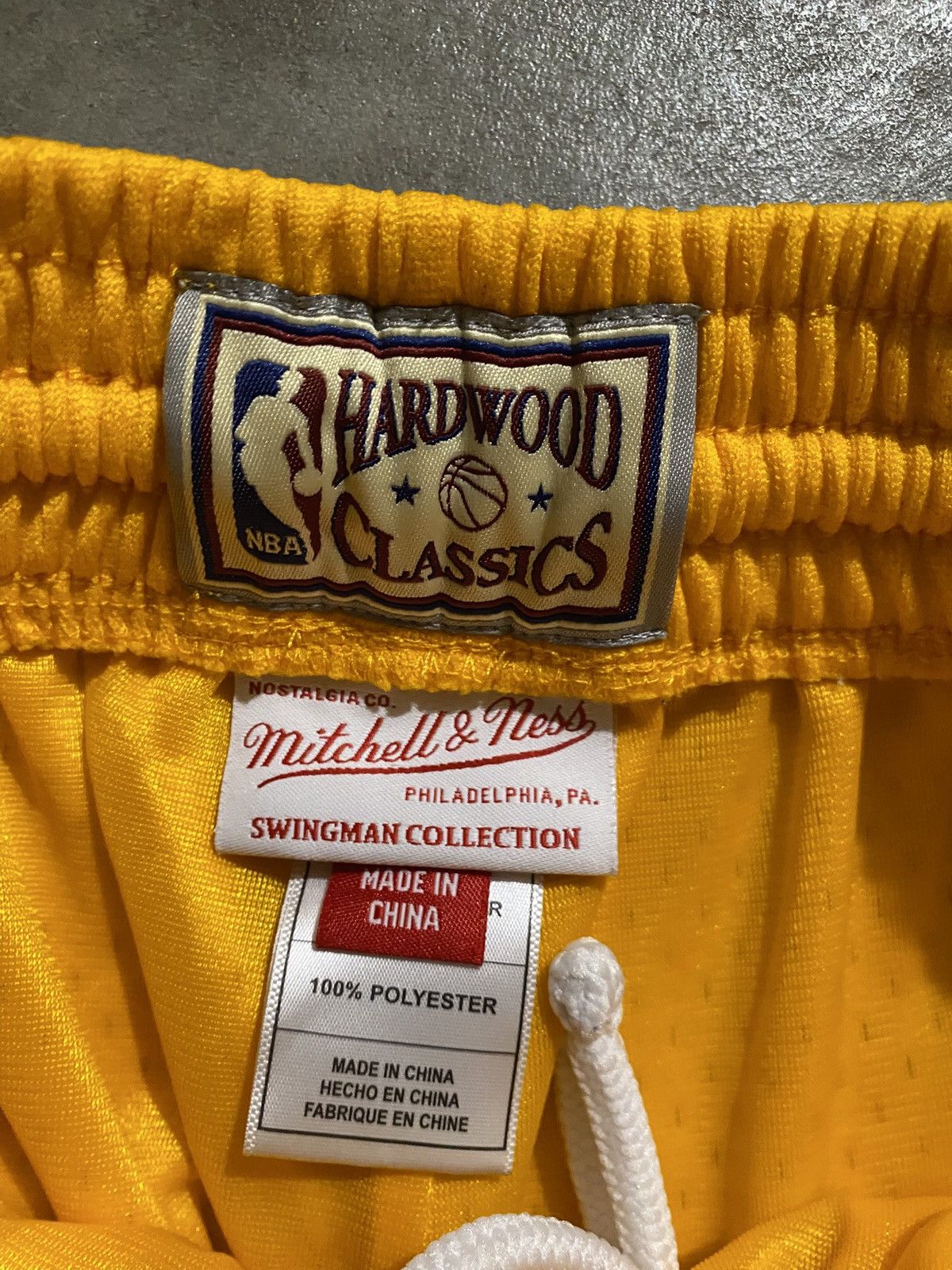Mitchell & Ness Mitchell & Ness NBA Shorts Medium Los Angeles Lakers Size US 32 / EU 48 - 2 Thumbnail