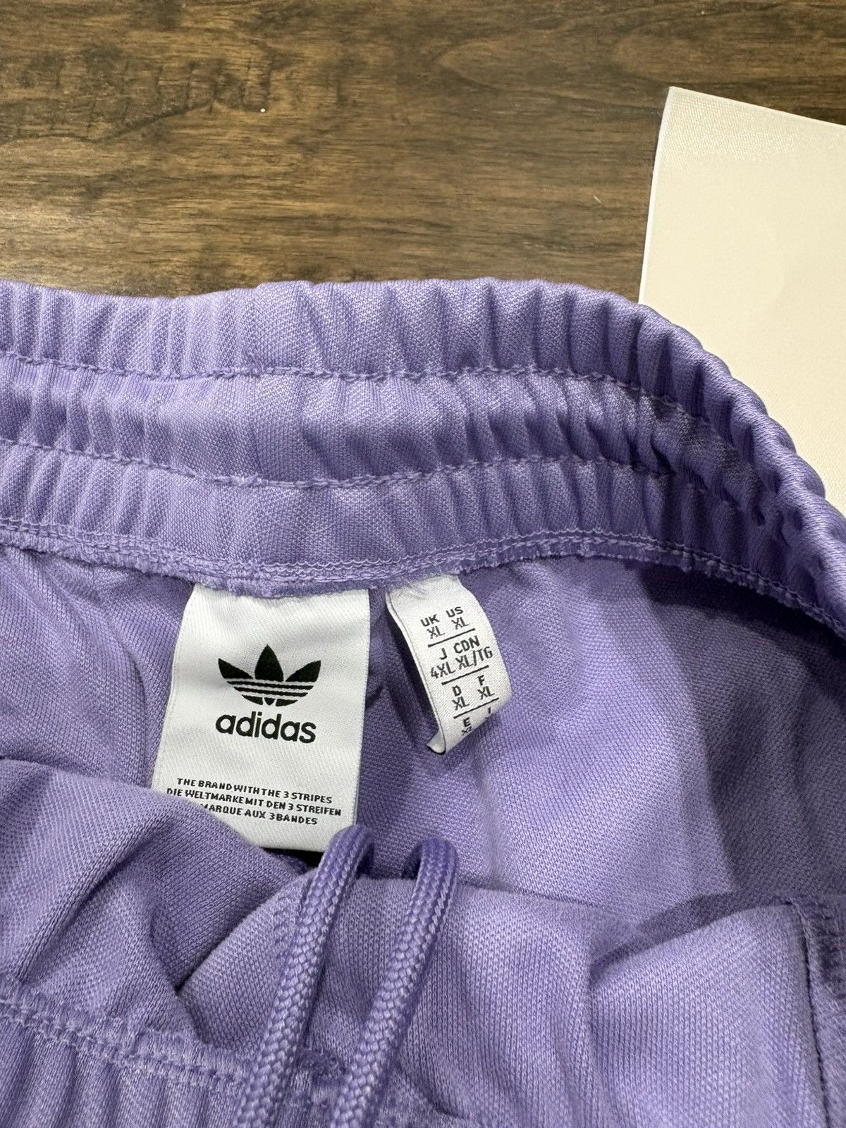 Adidas ADIDAS X REAL MADRID PURPLE TRACK PANTS Size US 34 / EU 50 - 2 Thumbnail