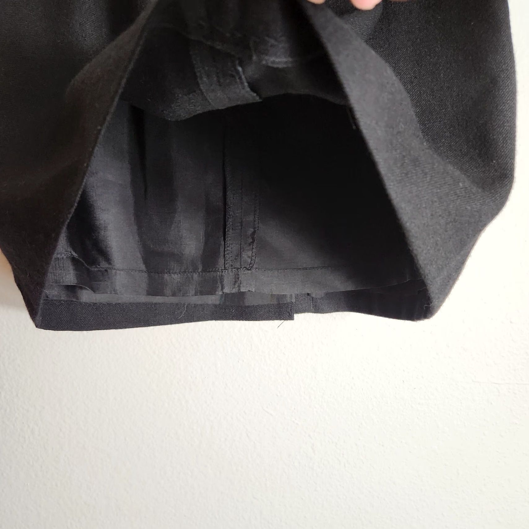 Vintage VINTAGE Giorgio Sant'Angelo Womens Skirt Black Pleated Wool with Pockets Size 8 Size 30" / US 8 / IT 44 - 3 Thumbnail