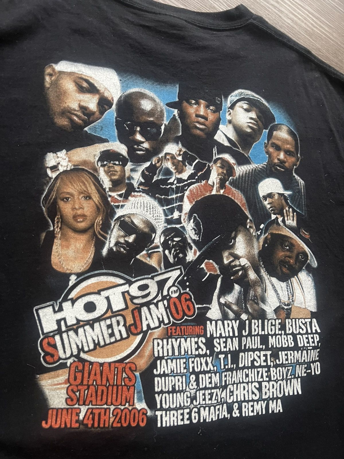 Vintage Vintage Hot 97 Tee Size US L / EU 52-54 / 3 - 5 Thumbnail