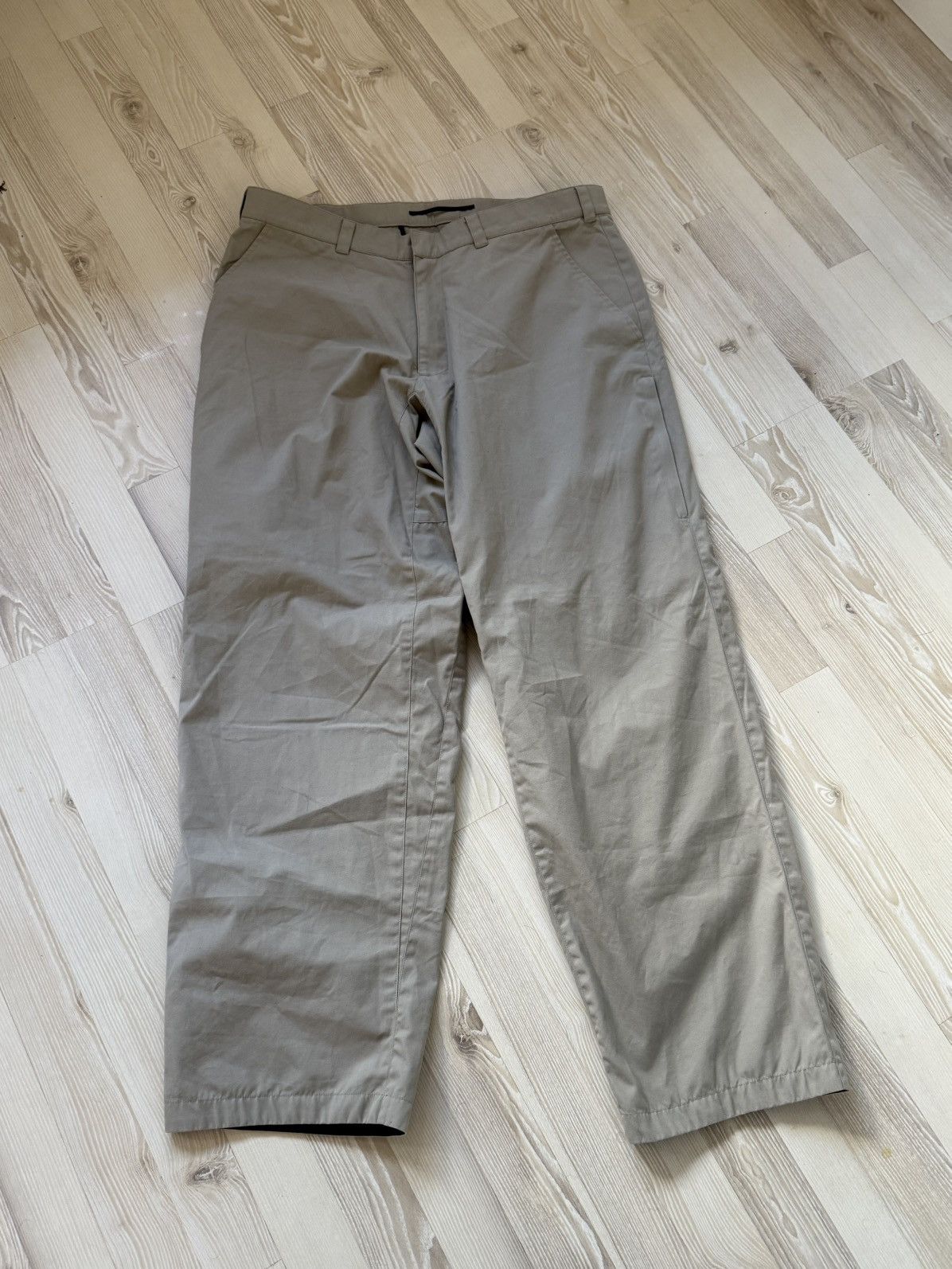 Acronym E-P1B Tan/Beige Size US 36 / EU 52 - 1 Thumbnail
