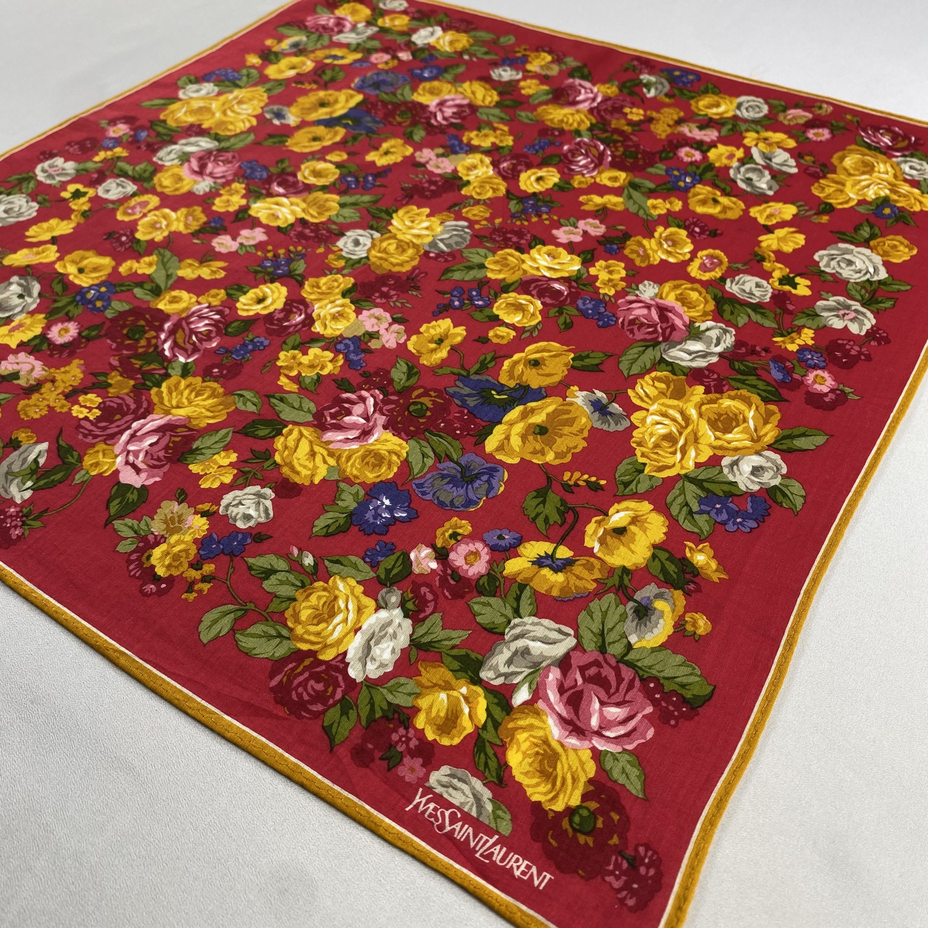 Vintage Yves Saint Laurent Handkerchief / Neckerchief / Bandana-P963 Size ONE SIZE - 2 Thumbnail