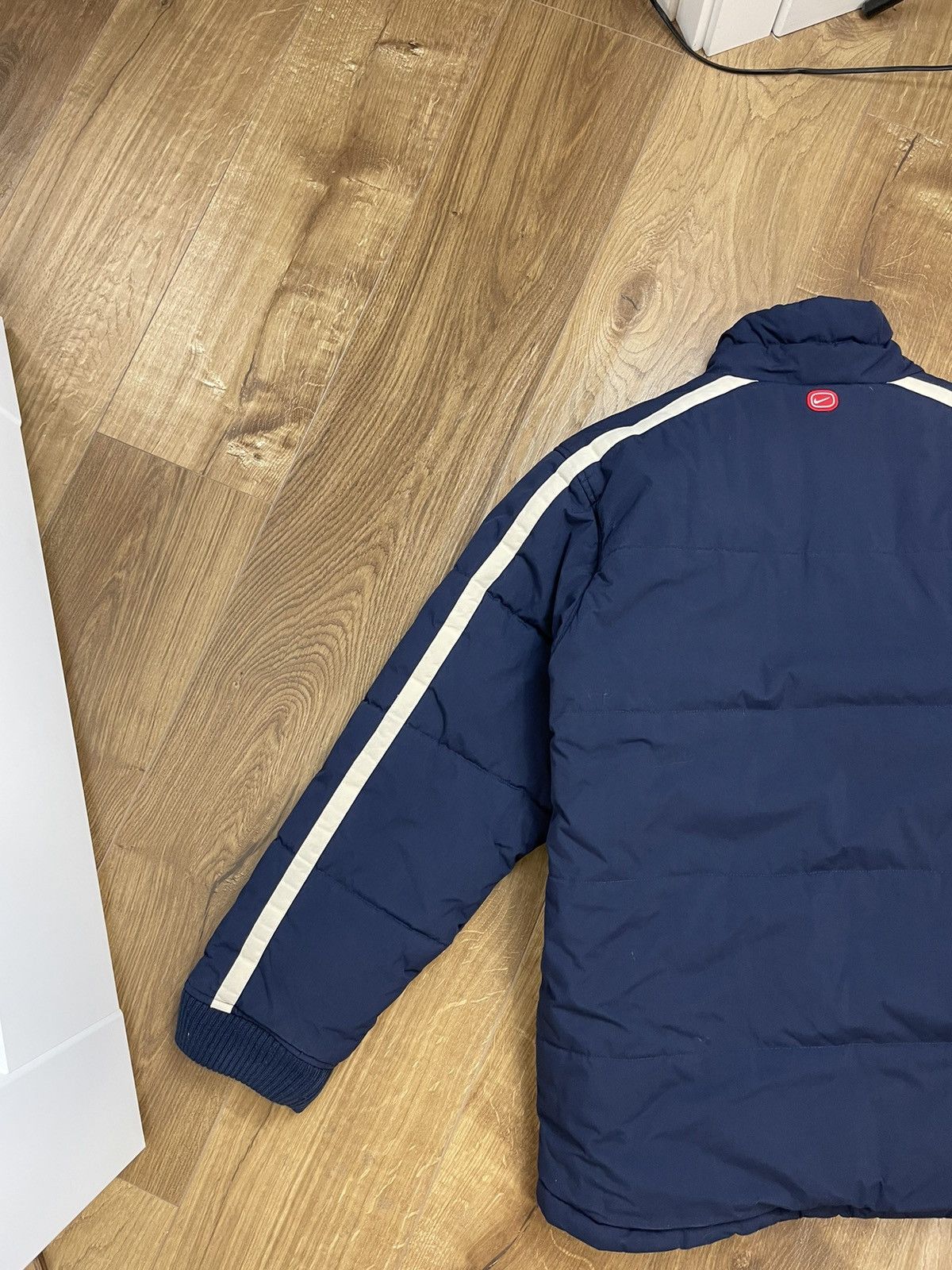 Nike Vintage Nike Y2K Style Athletic 1971 Blue Puffer Jacket Size US M / EU 48-50 / 2 - 22 Thumbnail