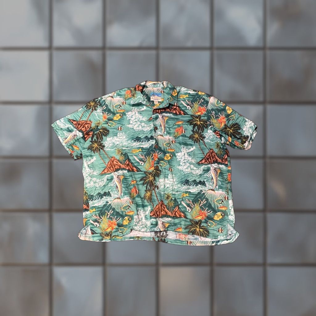 VINTAGE Paradise On A Hanger Sea Fish Island Hawaiian Shirt 3XL Multi-Color Short Sleeve Button-Front Casual 1990s Mens/Womens