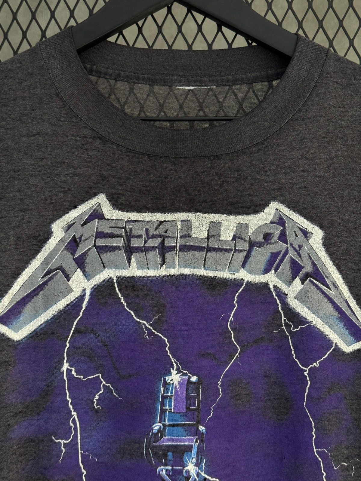 Metallica × Vintage Vintage 1980s Metallica Ride The Lighting Paper Thin Tee Size US L / EU 52-54 / 3 - 2 Thumbnail