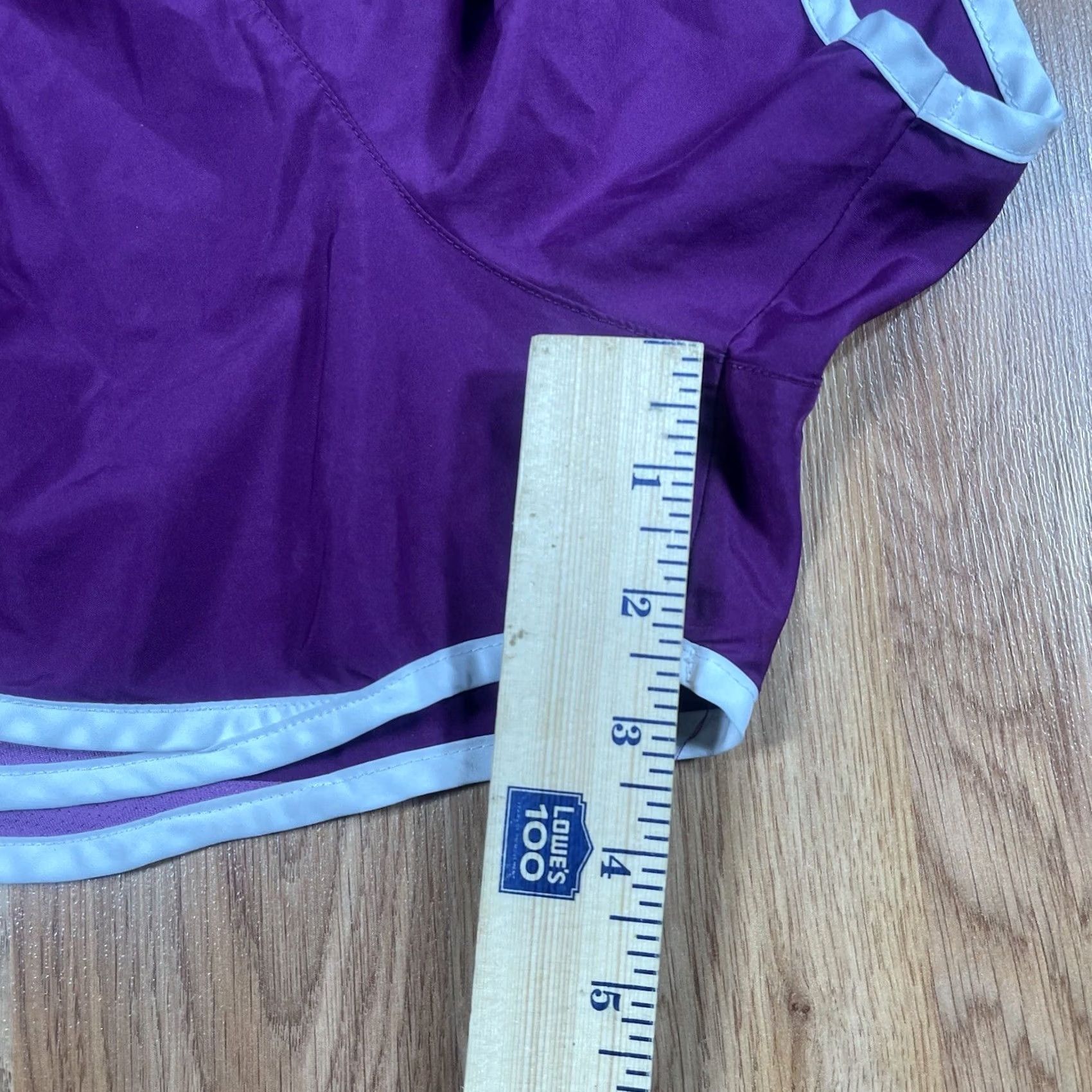 Nike Nike Shorts Womens Size Small Purple Dri Fit Athletic Running Cross Training Size 28" / US 6 / IT 42 - 6 Thumbnail