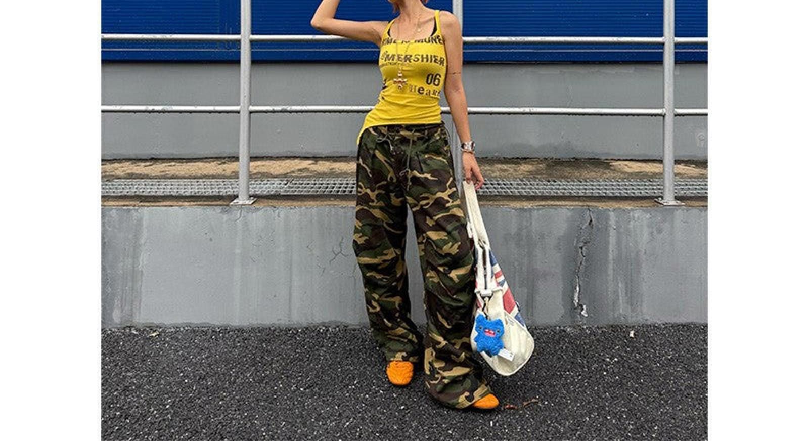 Vintage Camouflage Flared Pants Size US 32 / EU 48 - 3 Thumbnail