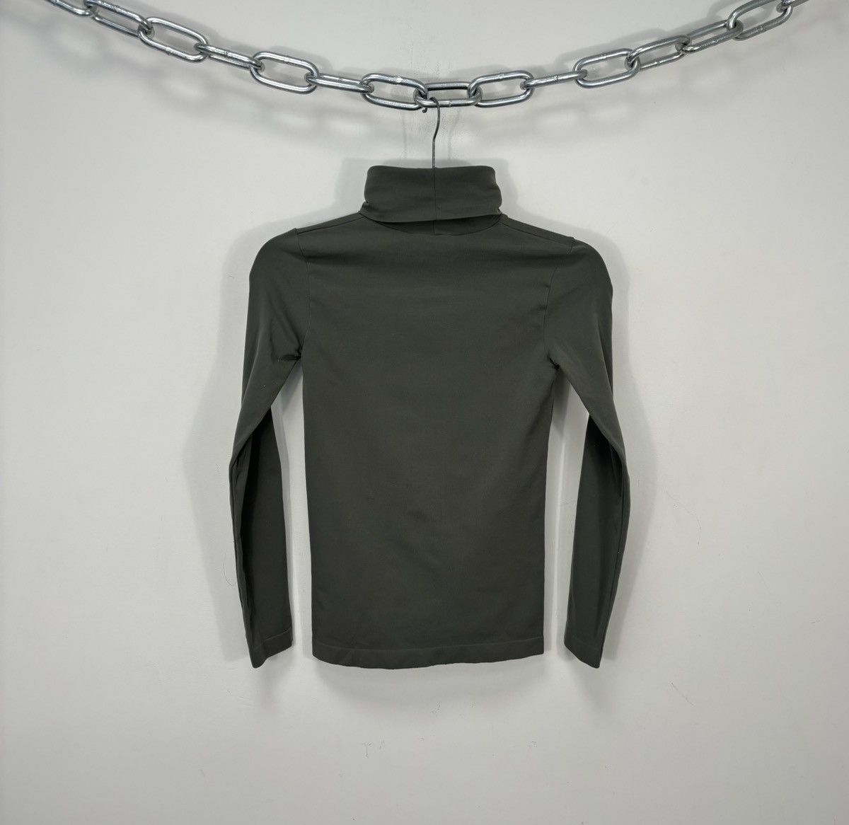 Max Mara Max Mara Women’s Italian Luxury Slim Nylon Turtleneck Top Size M / US 6-8 / IT 42-44 - 12 Thumbnail
