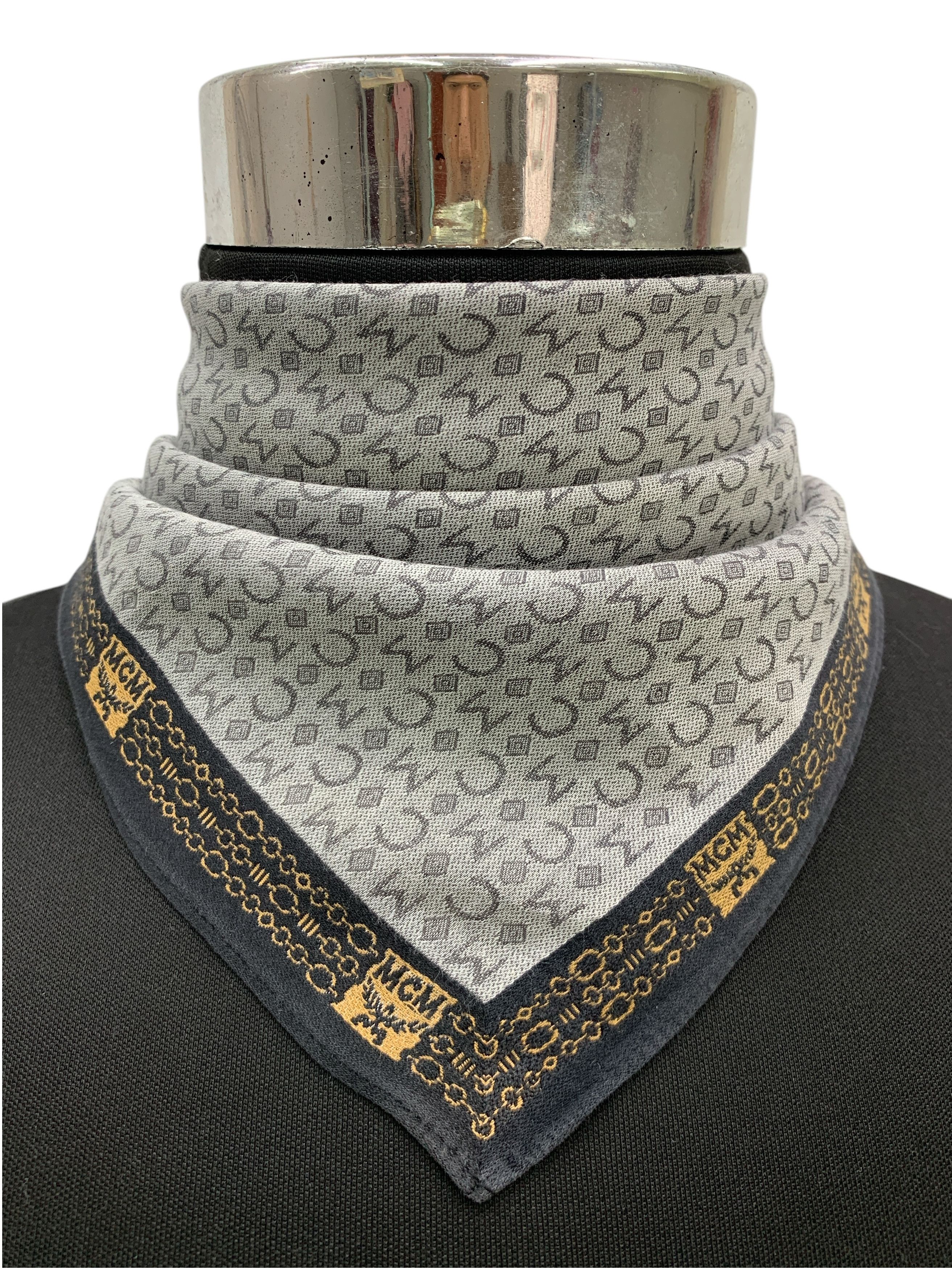 MCM × Vintage Vintage MCM Neckerchief/ Handkerchief - HKA941 Size ONE SIZE - 1 Thumbnail