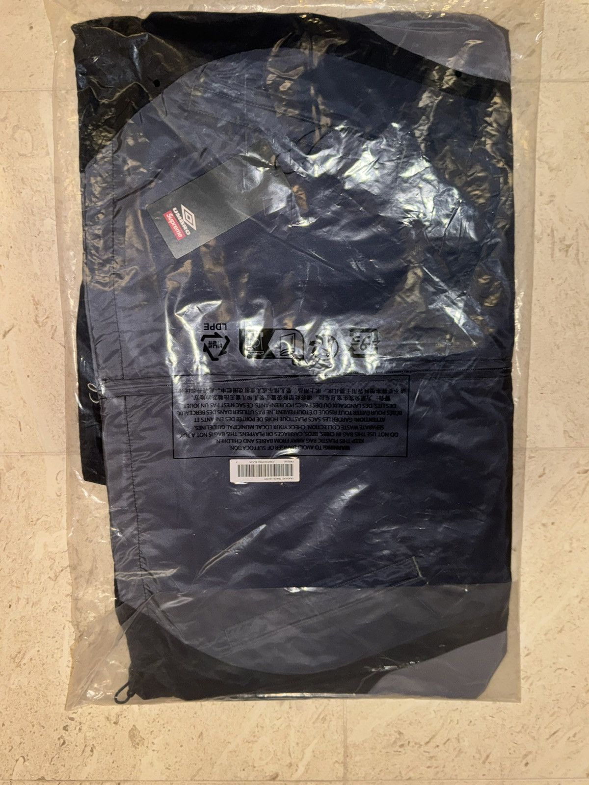 Supreme × Umbro Supreme Umbro Gradient Track Jacket Size US S / EU 44-46 / 1 - 6 Thumbnail