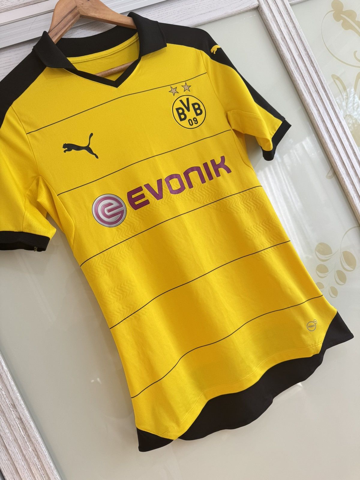 Puma Borussia Dortmund 2015-2016 Player Issue Soccer Jersey Kit Size US M / EU 48-50 / 2 - 4 Thumbnail