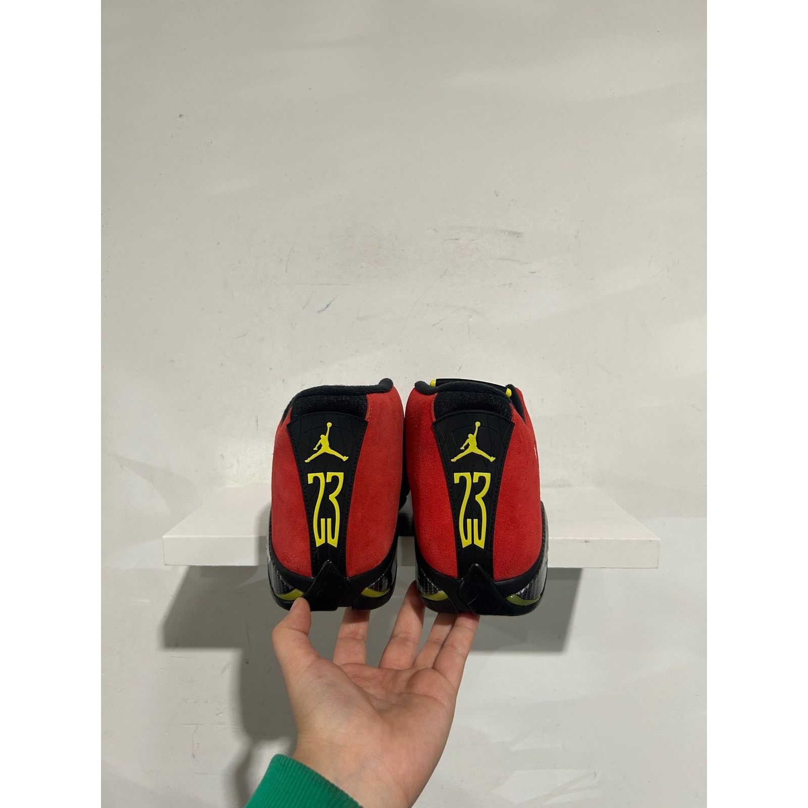 Nike JORDAN 14 RETRO FERARI SIZE 10 NEW Size US 10 / EU 43 - 3 Thumbnail