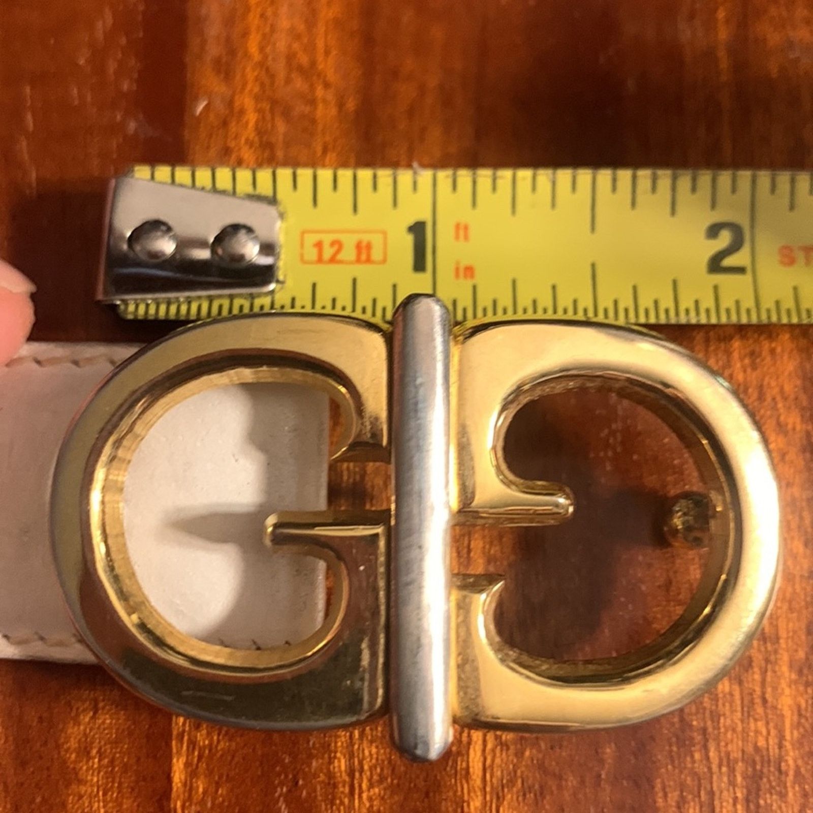 Gucci Rare GG Gucci 70’s Italy white leather belt 100% AUTHENTIC Size ONE SIZE - 9 Thumbnail