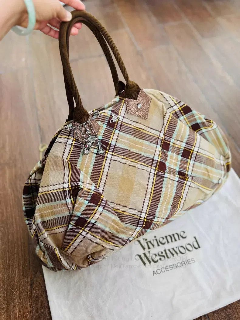 Vivienne Westwood Vivienne Westwood size os Classic Plaid Tote Bag Size ONE SIZE - 8 Thumbnail
