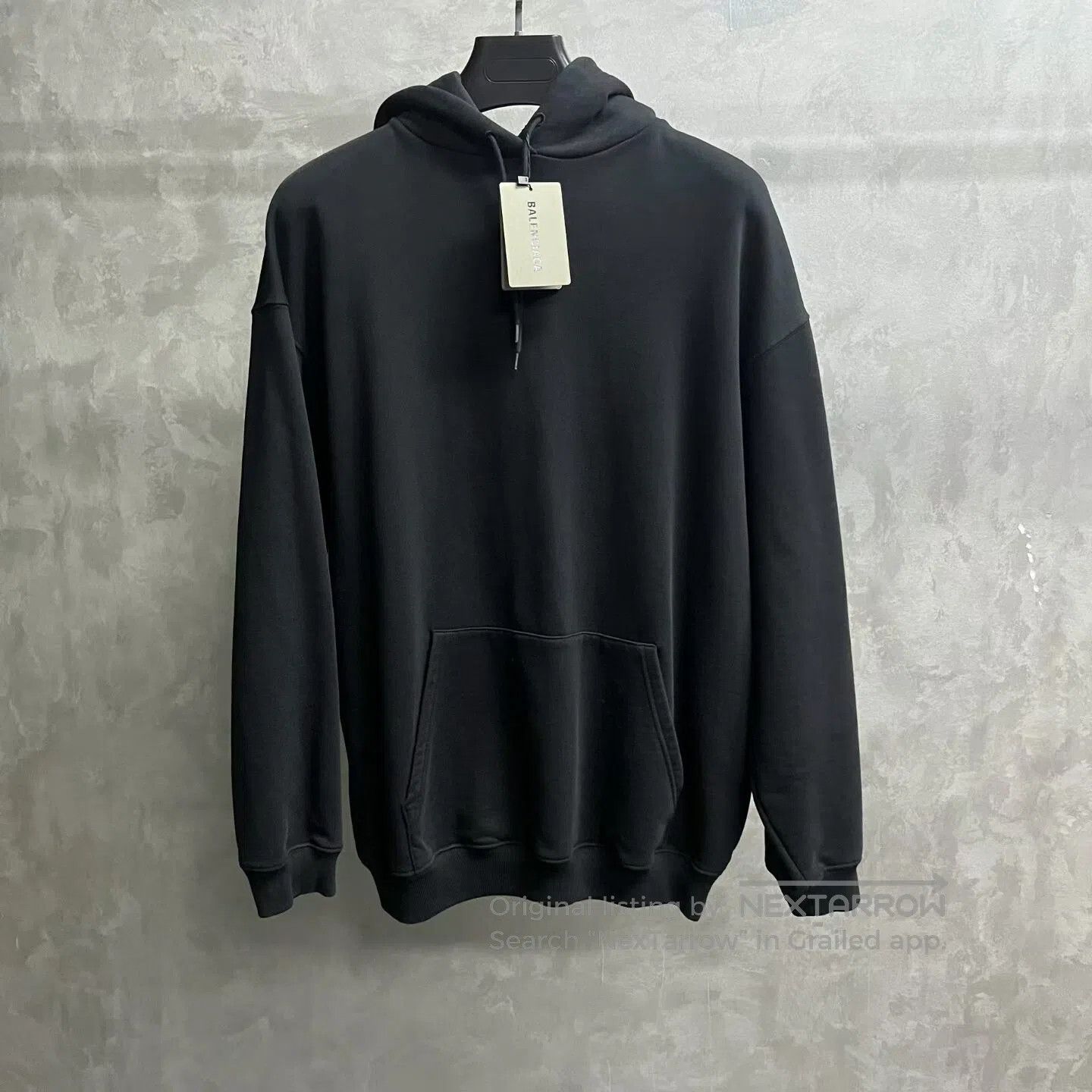 Balenciaga Balenciaga A hoodie with a large logo printed on the back, Size US M / EU 48-50 / 2 - 1 Thumbnail