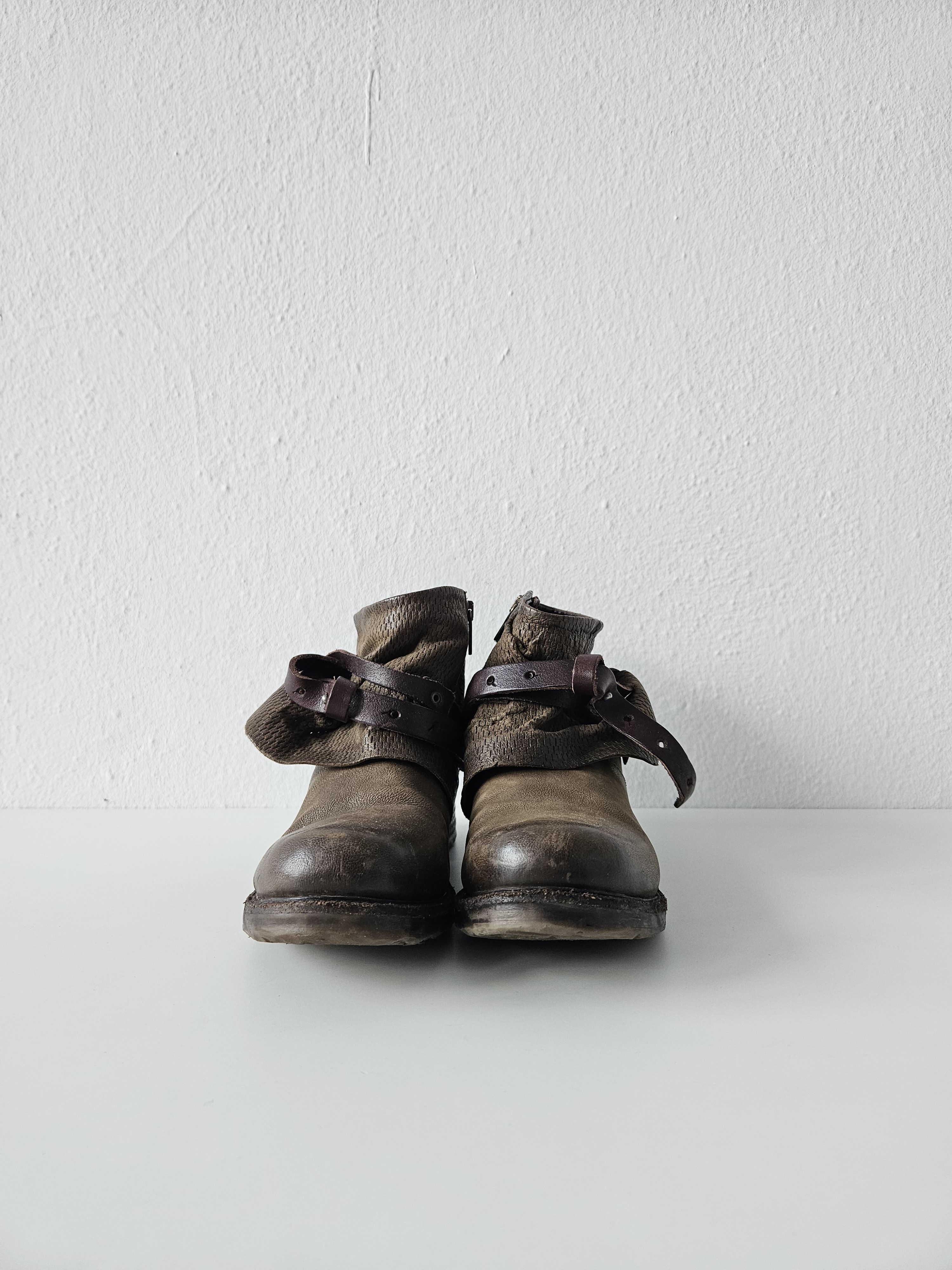A.S.98 Archive AS98 olive leather bondage side zip ankle boots Size US 10 / IT 40 - 3 Thumbnail