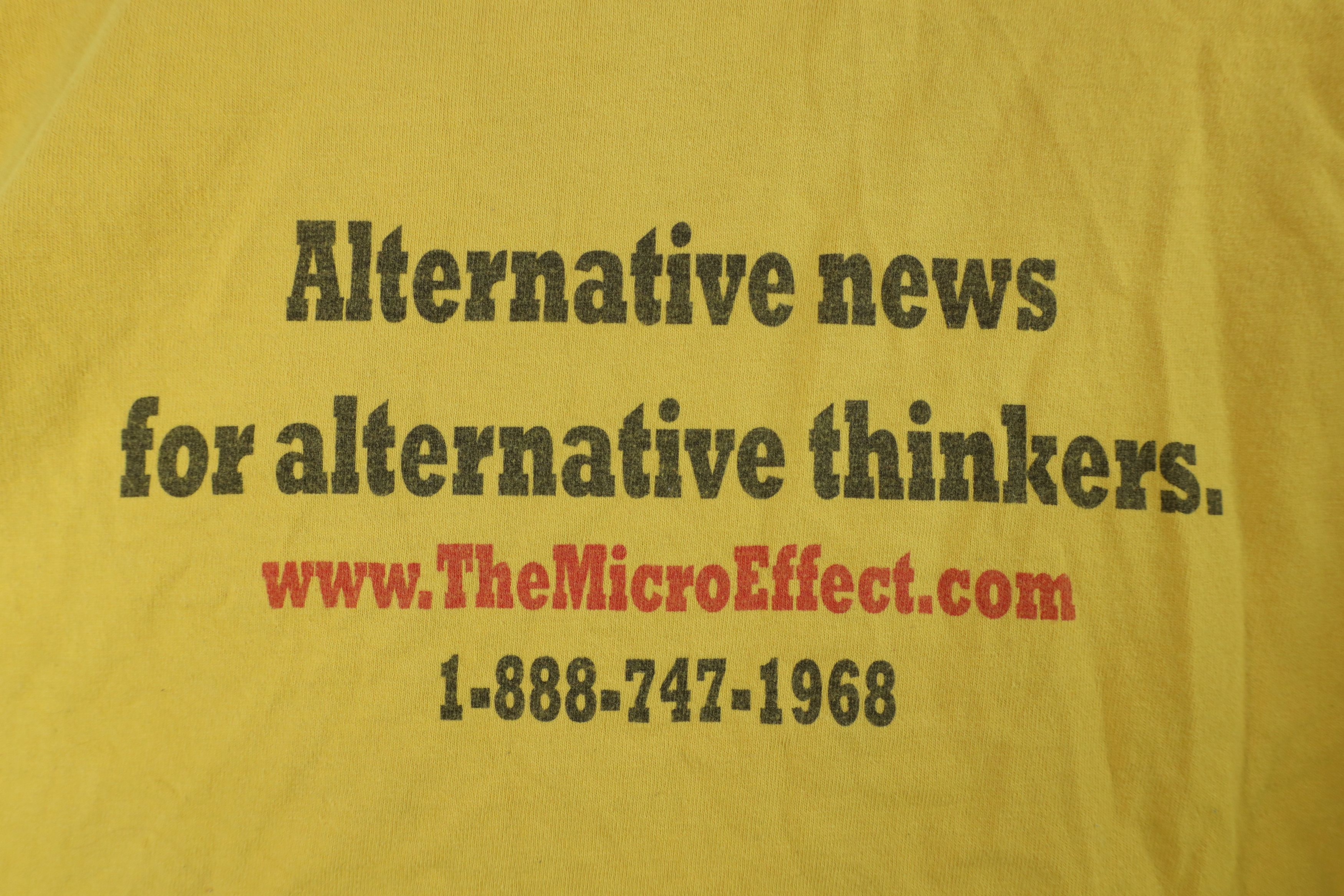 Vintage Vintage Effect Broadcast Network Alternative News T-Shirt Size US XL / EU 56 / 4 - 9 Thumbnail