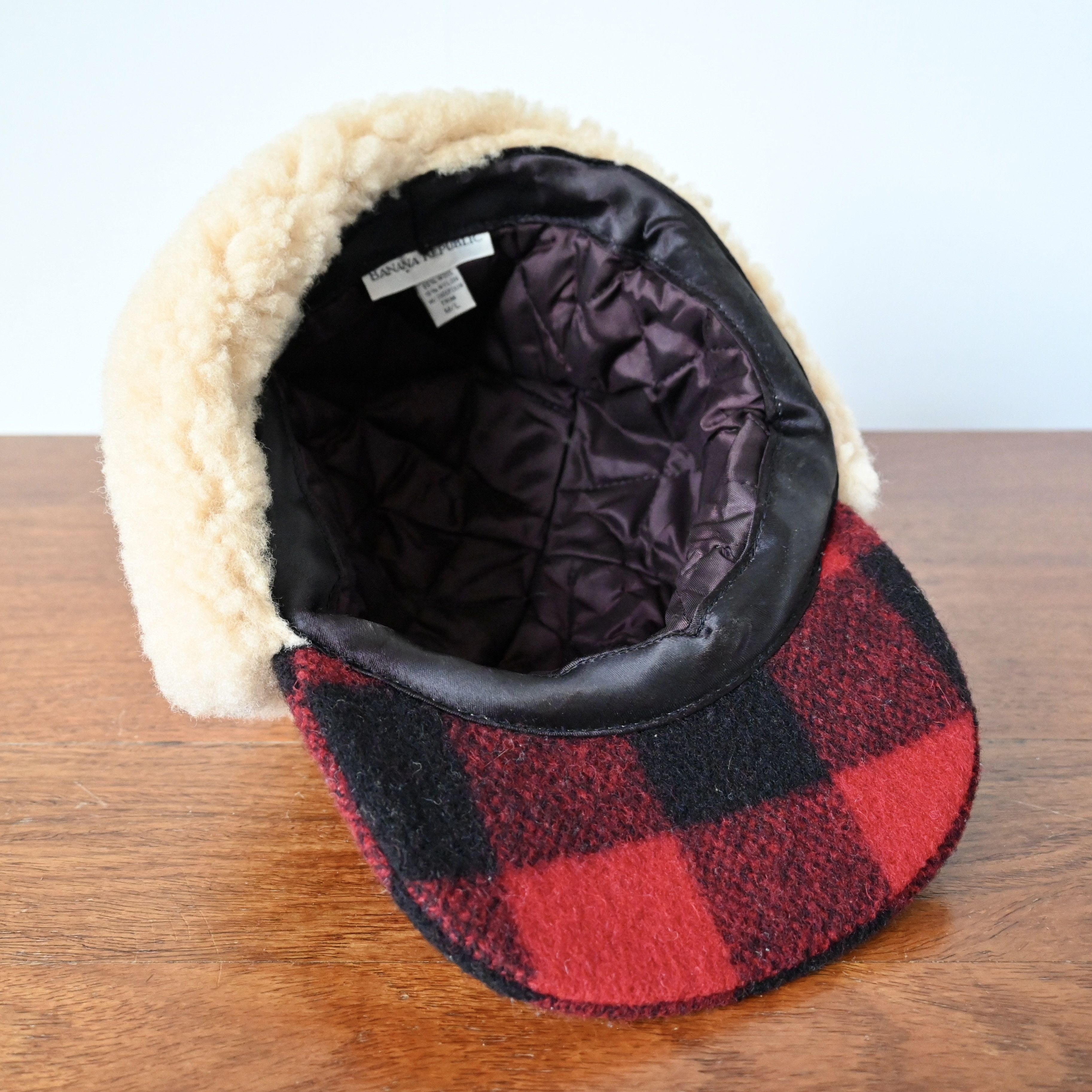 Banana Republic VTG 1990s BANANA REPUBLIC shearing earflap hat, made in USA Size ONE SIZE - 13 Thumbnail