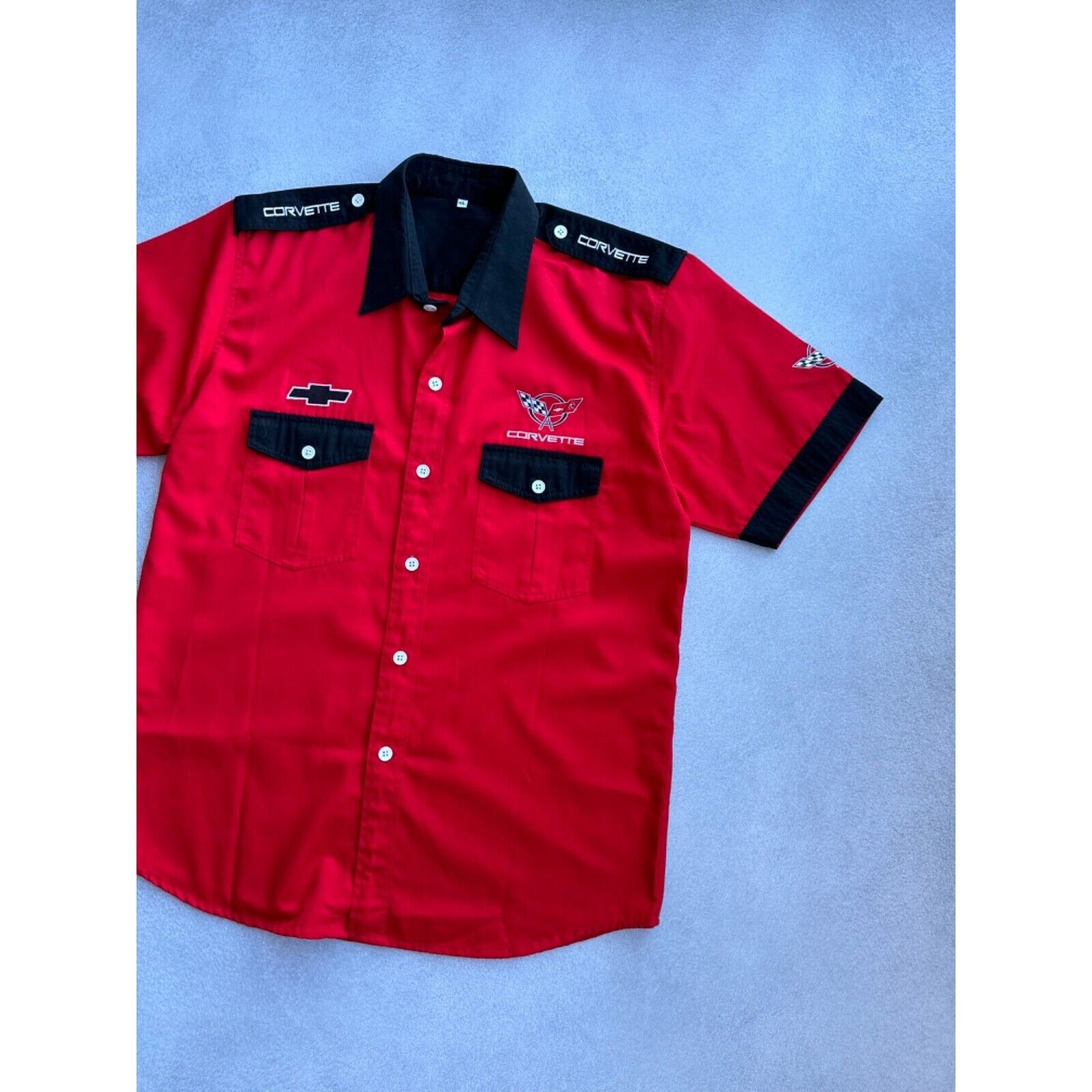 Chevrolet VTG Chevrolet Corvette Racing Red Short Sleeve Buttons Shirt Size US XL / EU 56 / 4 - 3 Thumbnail