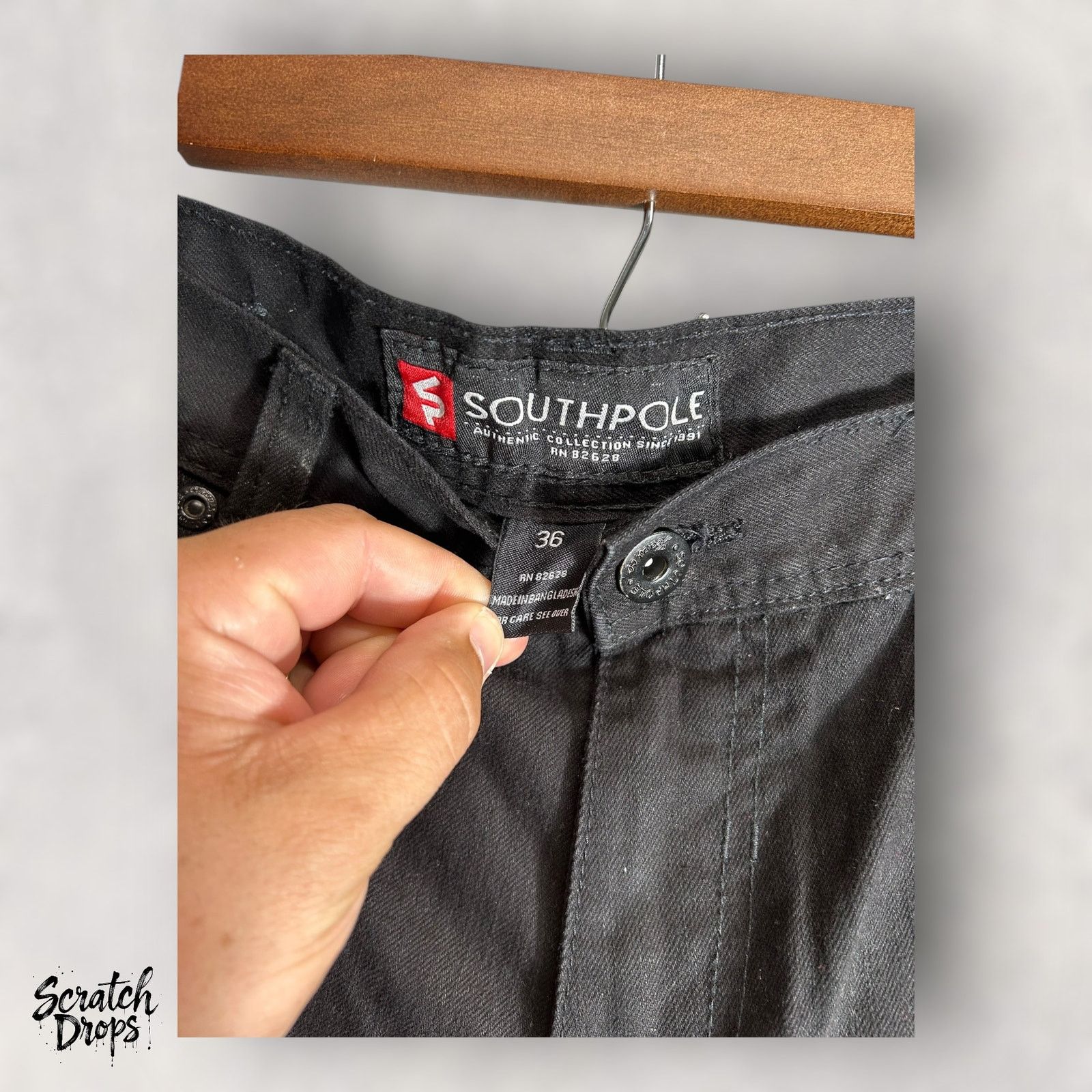 Southpole Vtg Y2K Southpole Men's Black Denim Shorts Sz 36 Streetwear Size US 36 / EU 52 - 4 Thumbnail