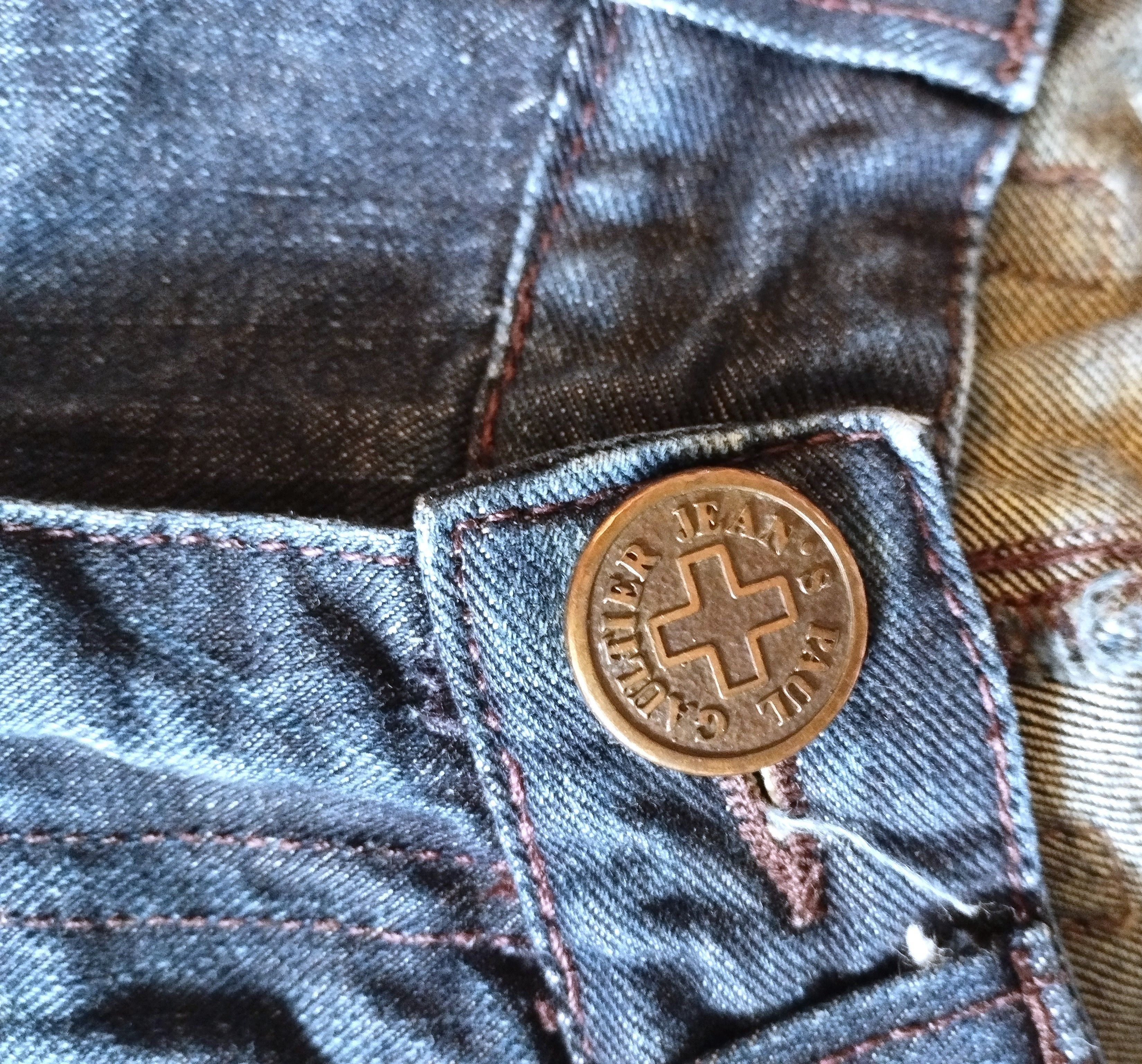 Jean Paul Gaultier Jean Paul Gaultier Bermuda Denim W 27 TM Size 27" / US 4 / IT 40 - 7 Thumbnail