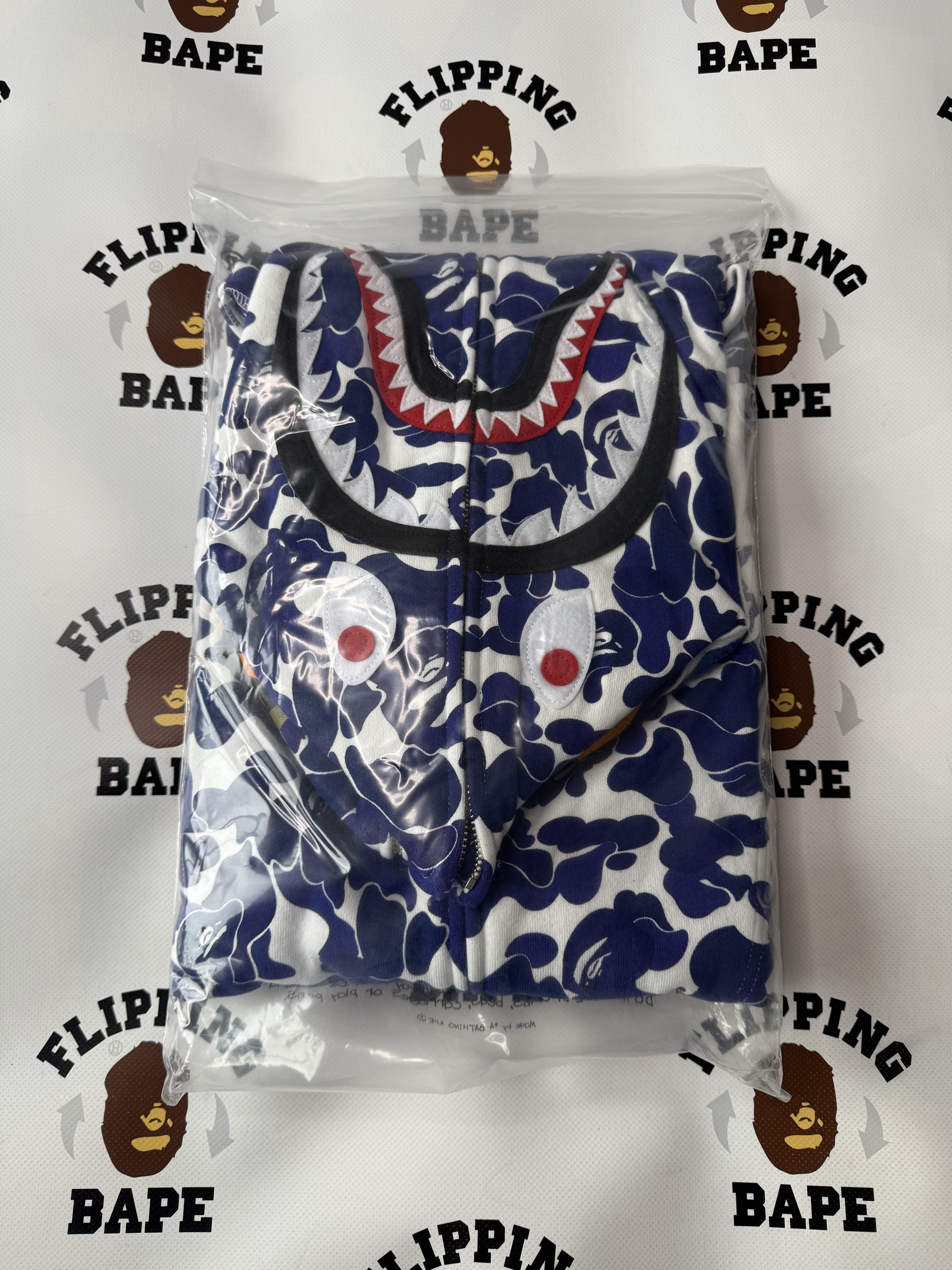 Bape BAPE.COM WEBSTORE SEPARATE SHARK FULL ZIP HOODIE Size US XL / EU 56 / 4 - 16 Thumbnail