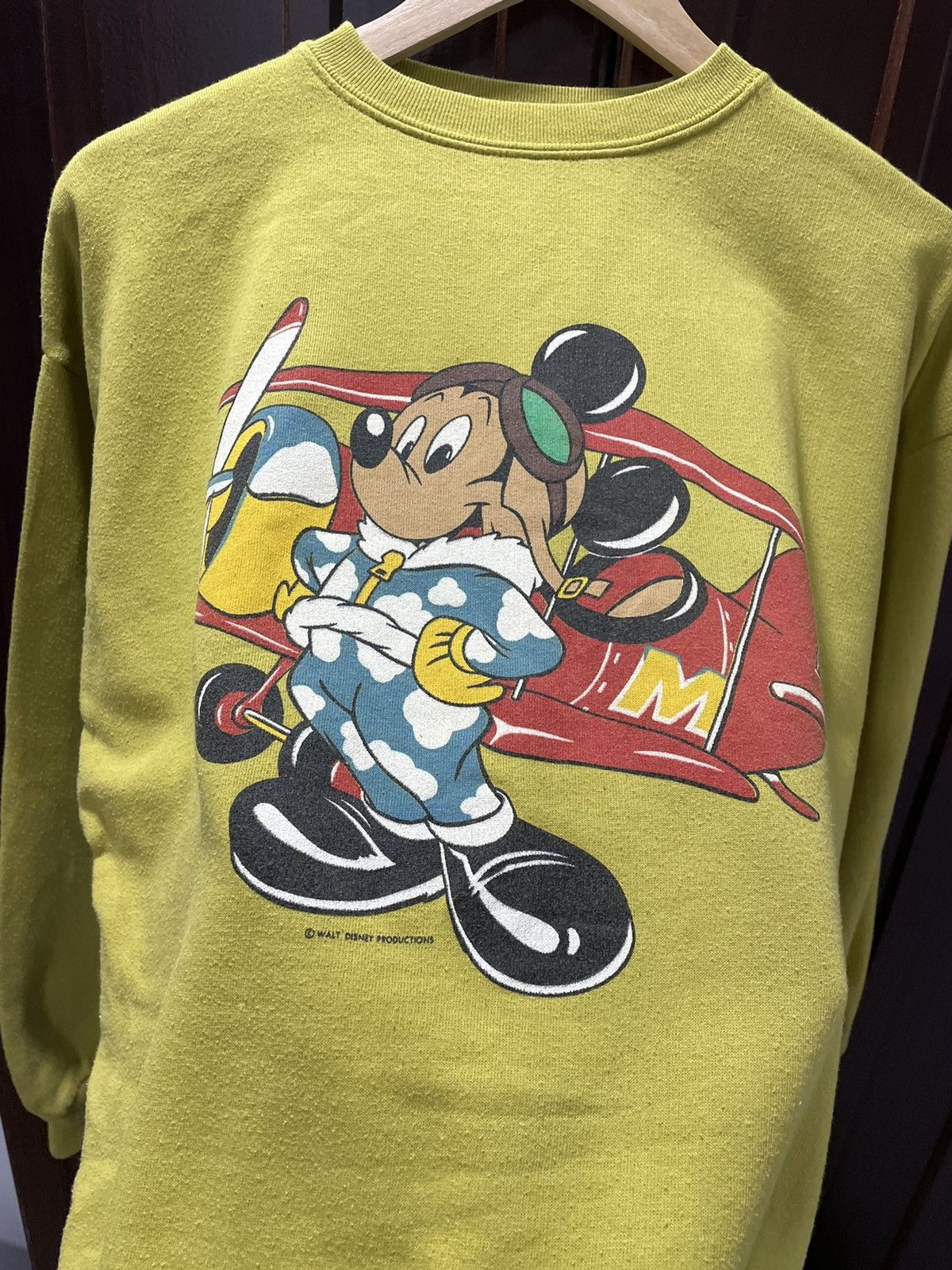Disney Vintage Disney Airplane Pilot Mickey Mouse Sweater Mens Size US L / EU 52-54 / 3 - 4 Thumbnail