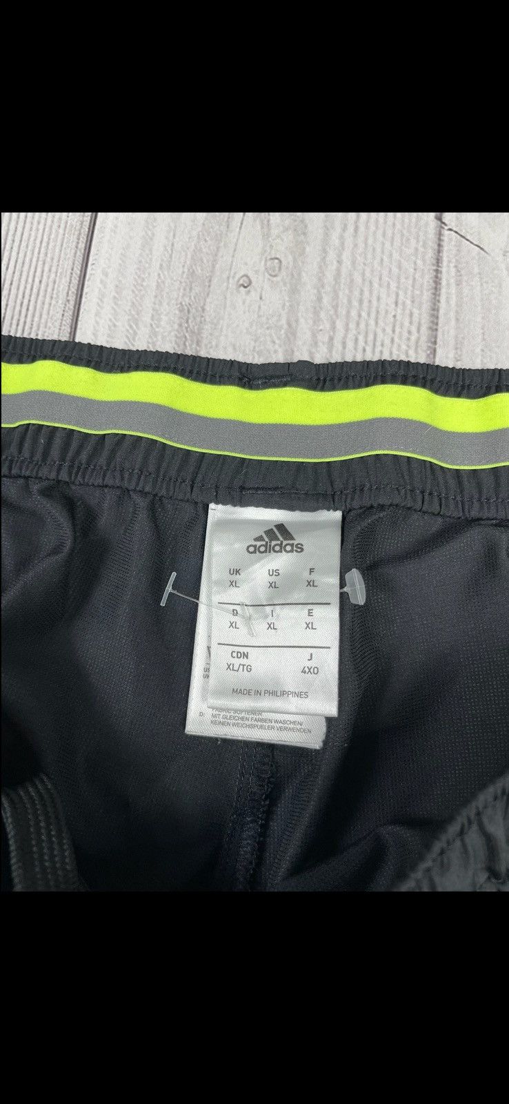 Adidas Vintage adidas Chelsea soccer shorts size XL black away Size US 36 / EU 52 - 4 Thumbnail