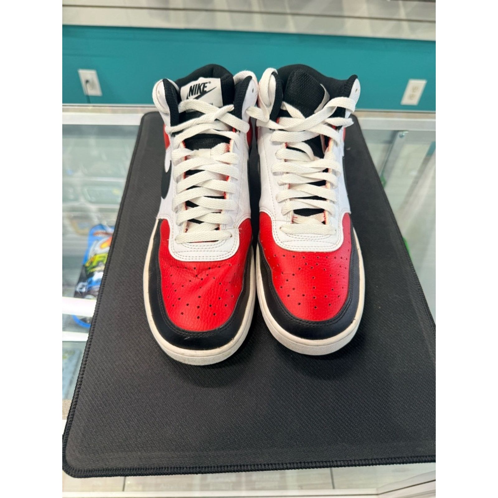 Nike Air Jordan Bred Black Red Basketball Shoes Size US 9 / EU 42 - 4 Thumbnail