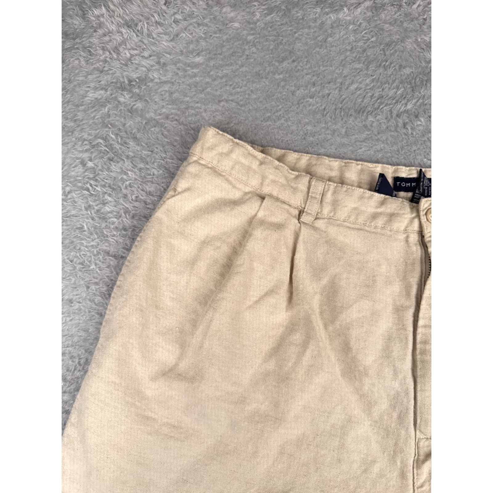 Tommy Hilfiger Tommy Hilfiger Shorts Mens 38 Beige Pleated Cotton Linen Blend Beach Vacation 8" Chino Casual, Travel, Workwear, Classic Fit, Beige, 38 Mens Size US 38 / EU 54 - 4 Thumbnail