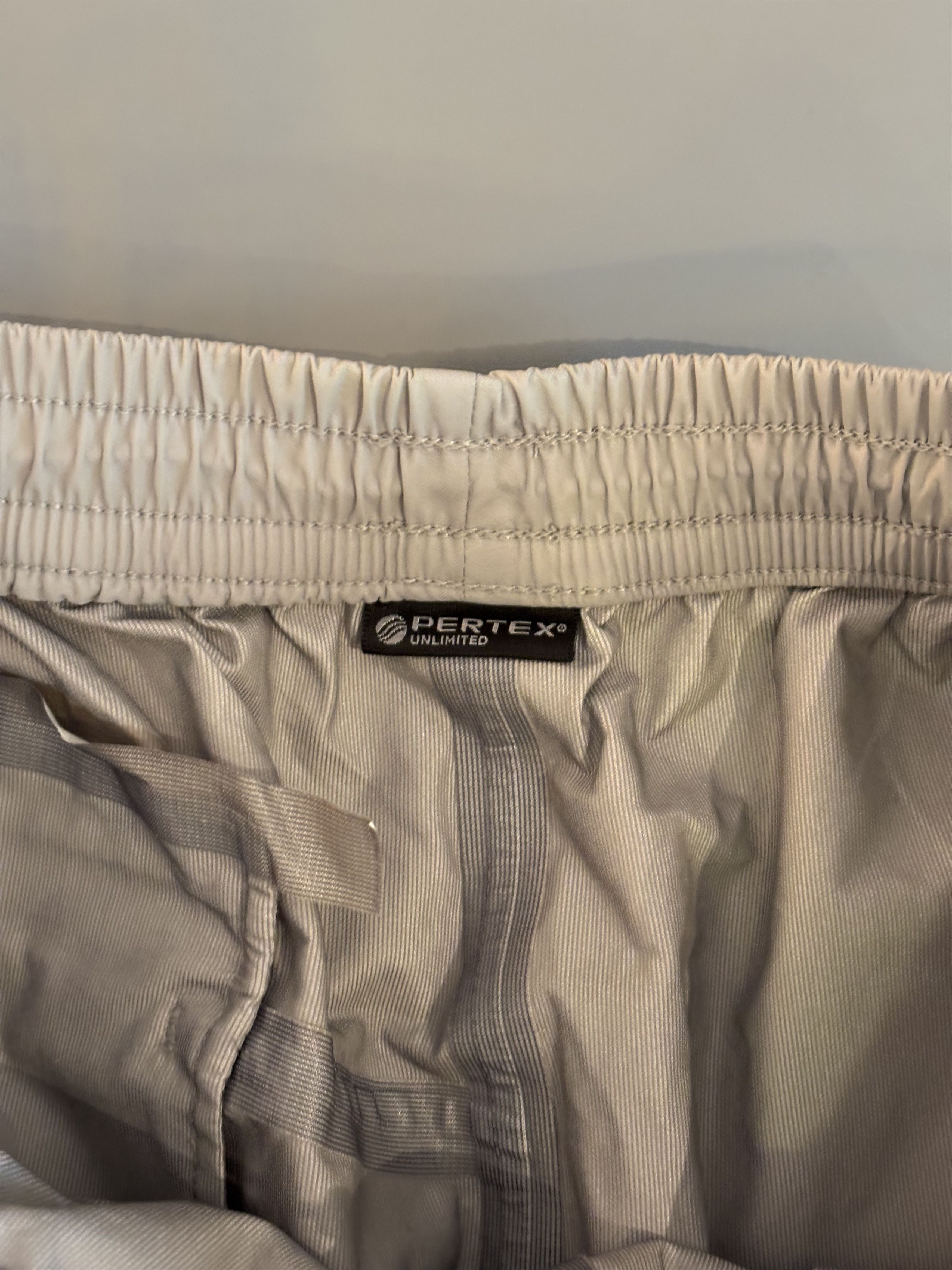 Stussy Bas de survêtement Stussy Pertex gris en tbe Size US 32 / EU 48 - 14 Thumbnail
