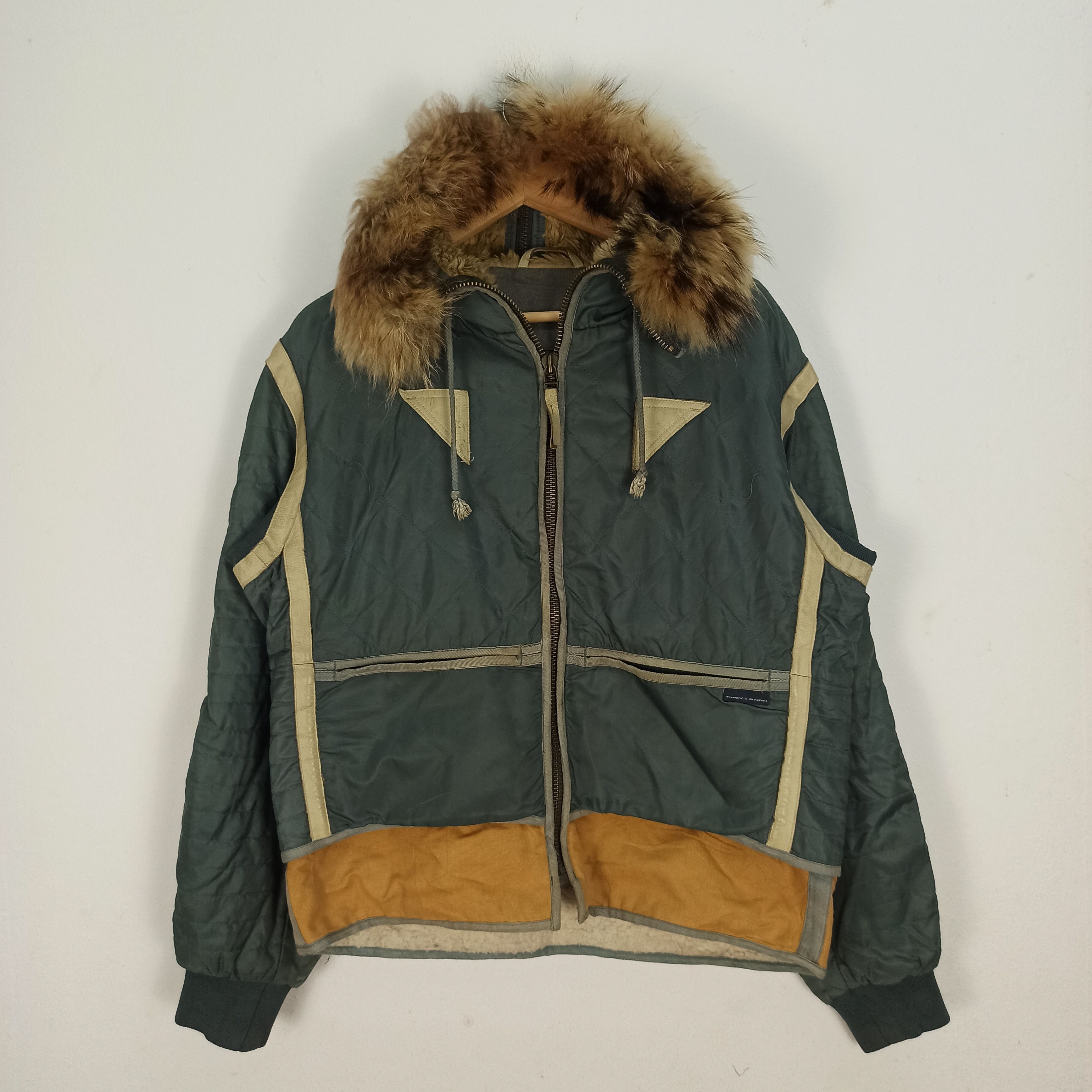 14th Addiction Vintage Chevignon Nylon Jacket Hoodie Fur Style LGB Size US L / EU 52-54 / 3 - 1 Thumbnail