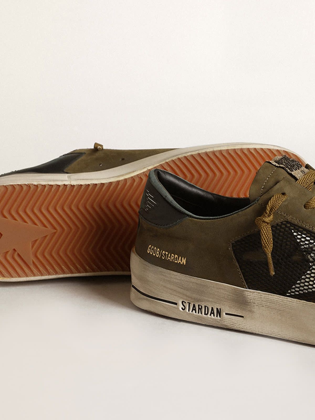 Golden Goose o1w1db10425 Stardan Low-Top Sneakers in Military Green/Black Size US 9 / EU 42 - 4 Thumbnail