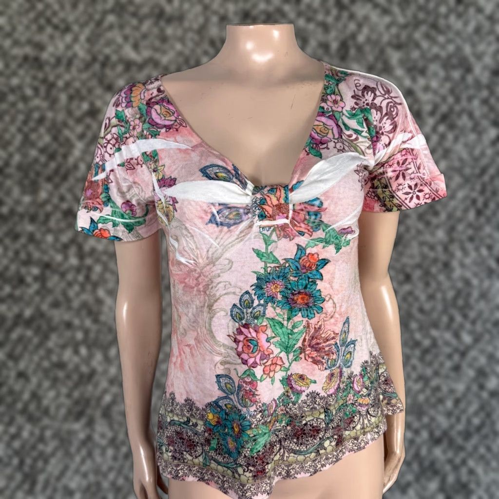 Vintage VINTAGE Mushka by Sienna Rose T-Shirt Shirt Floral Print Cotton Knit Pink Short Sleeve Womens PM Size 38 Bust 22" Length Size M / US 6-8 / IT 42-44 - 1 Thumbnail