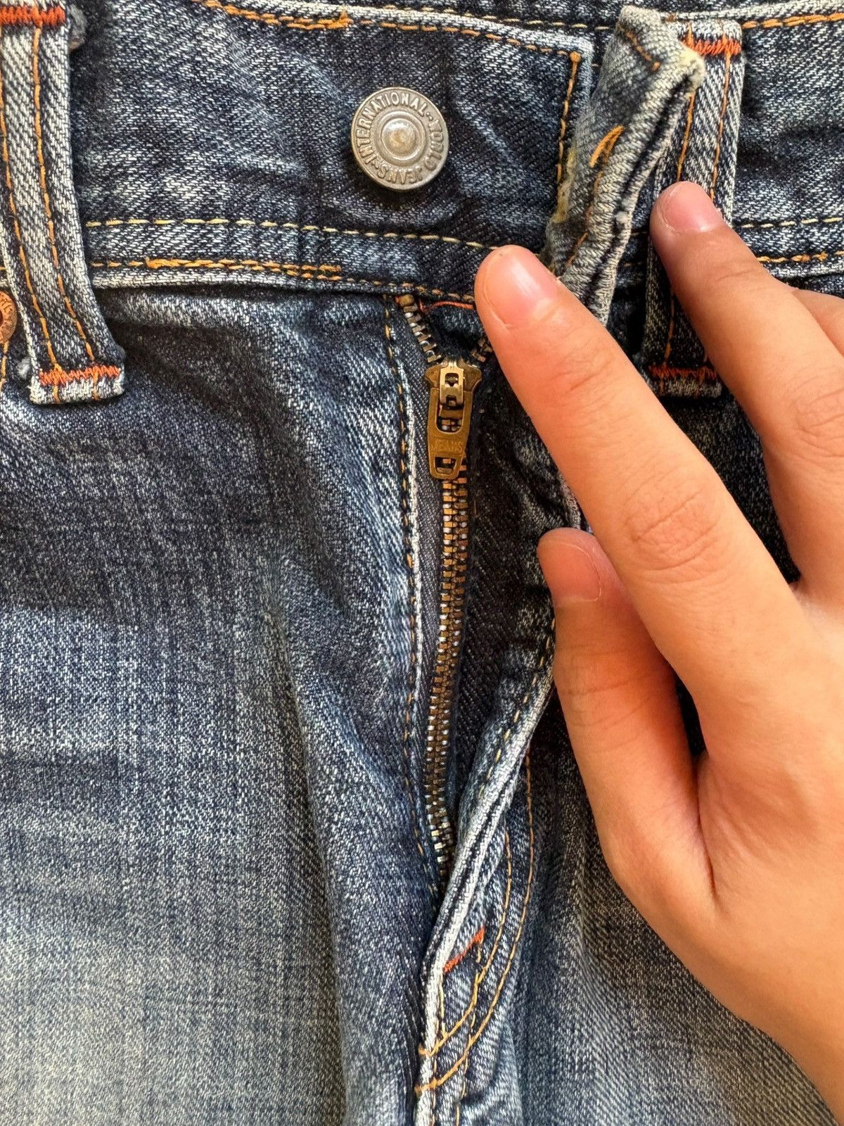 Japanese Brand Vintage Japanese Brand Faded Distressed Rip Flare Jeans Size US 30 / EU 46 - 3 Thumbnail
