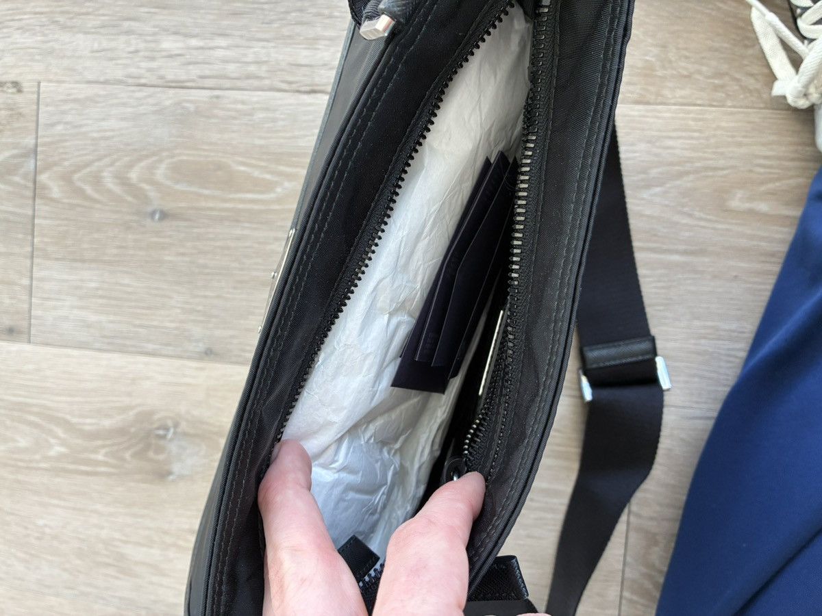 Prada Prada black nylon messenger bag Size ONE SIZE - 3 Thumbnail
