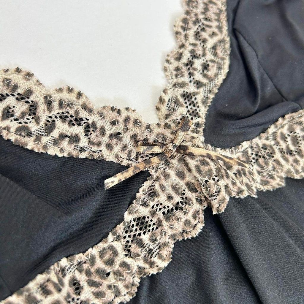 Just Cavalli y2k Cavalli black tank top with lace leopard print trim Size L / US 10 / IT 46 - 8 Thumbnail