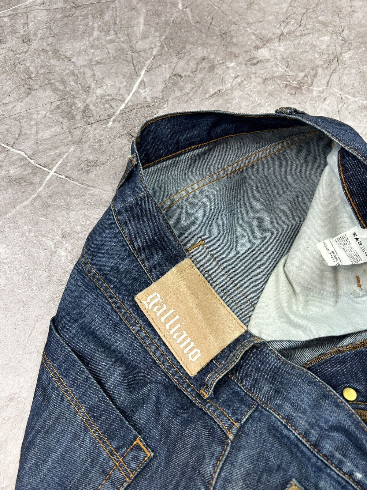 John Galliano John Galliano Vintage Denim Jeans Size 36 Size US 36 / EU 52 - 8 Thumbnail